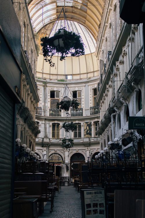 Historic Passageway in İstanbul, Türkiye · Free Stock Photo
