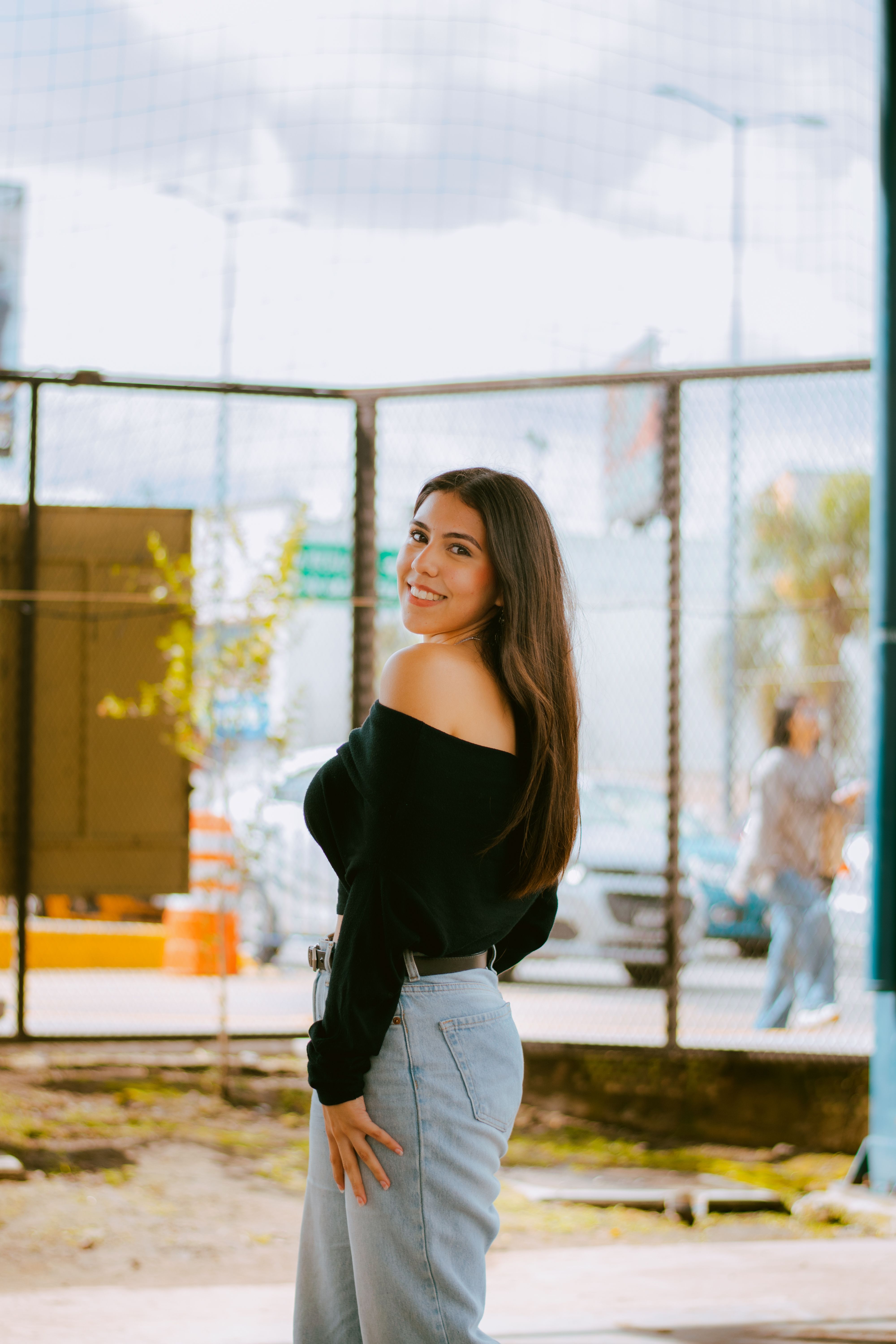 Alejandra, 25