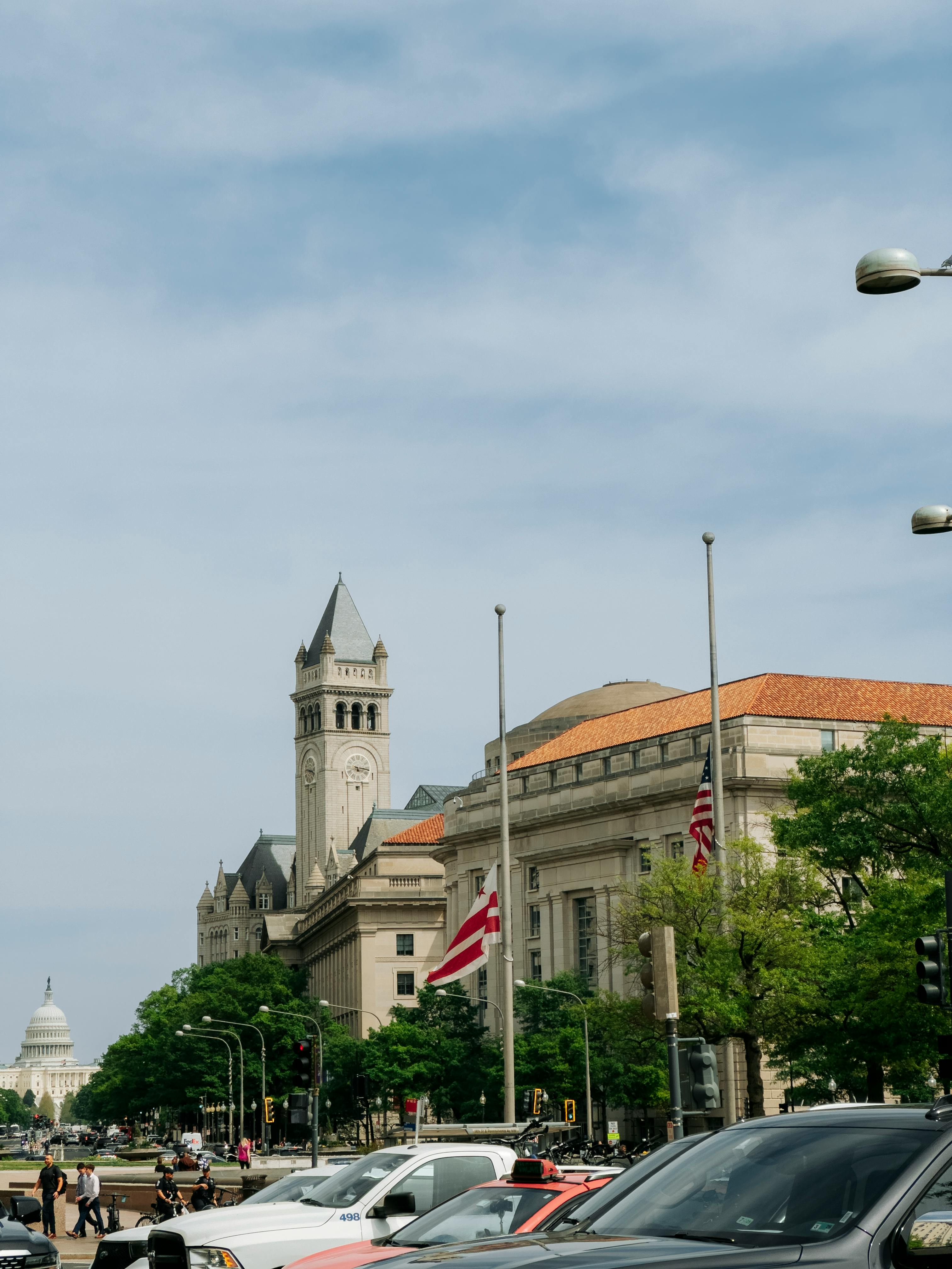 貝魯辭職風波 馬克龍面臨新任命總理的政治挑戰