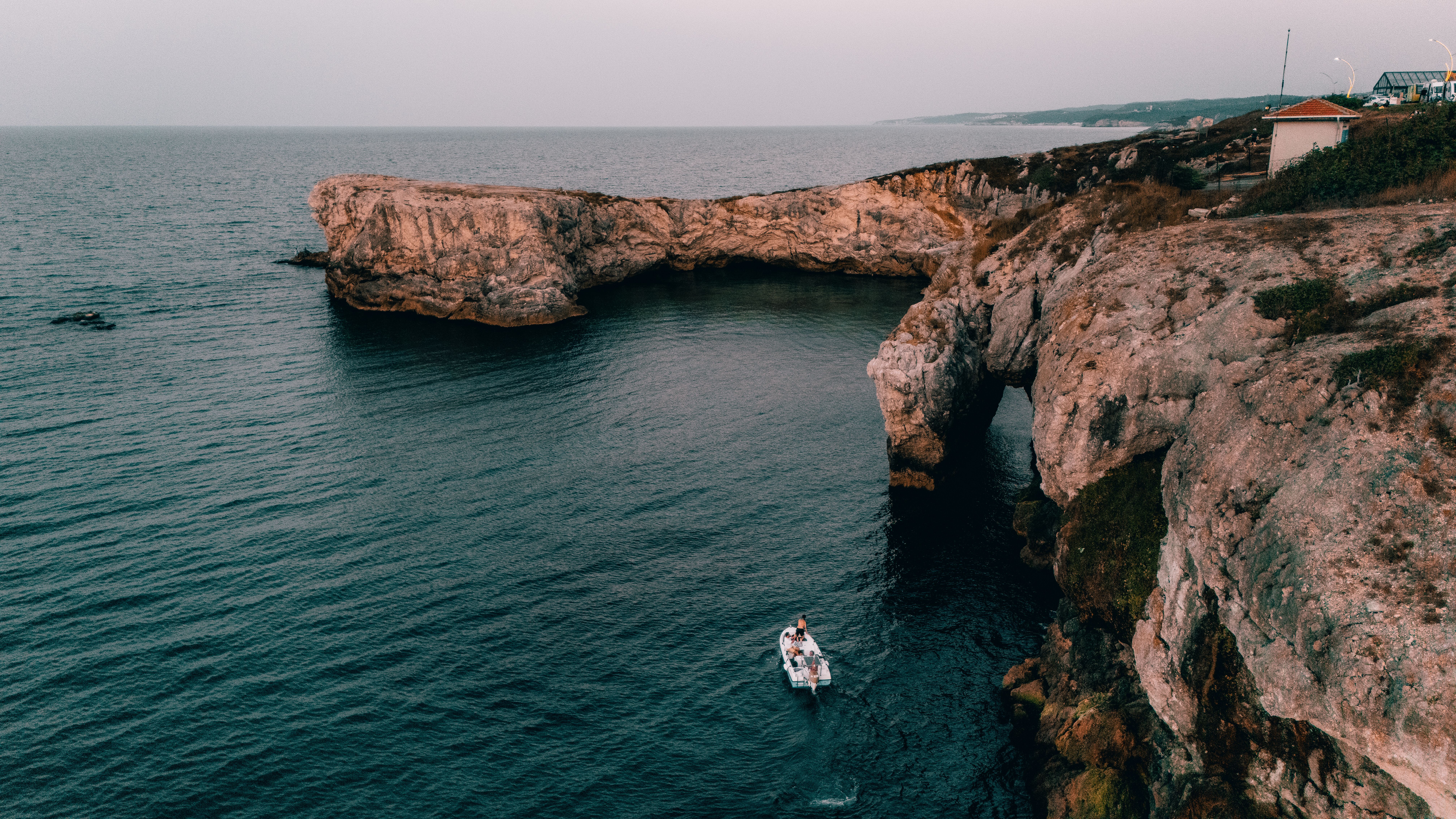 Dramatic Aerial View of Istanbul Coastal Rock Formation · Free Stock Photo