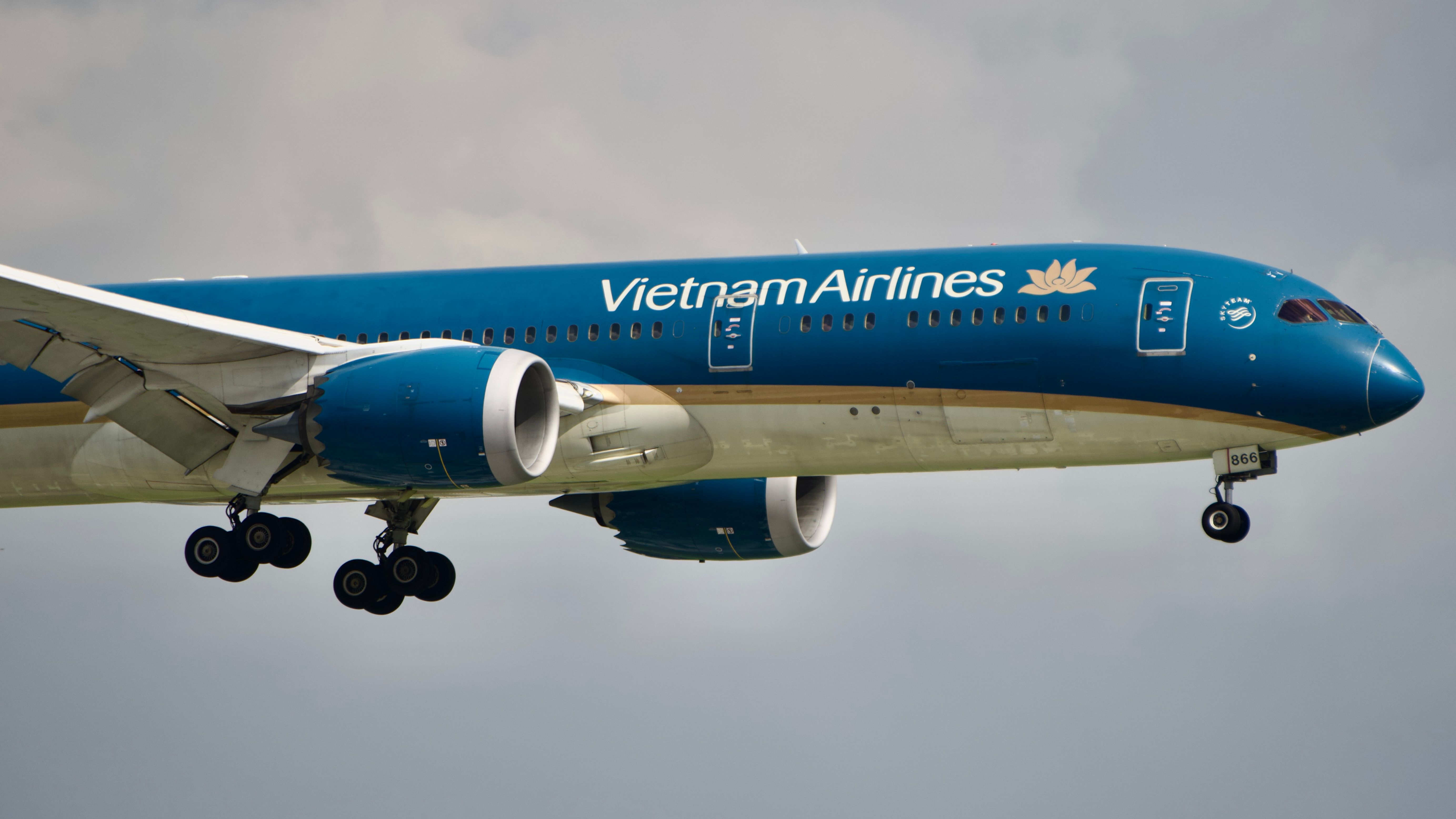 Your Useless Airline Miles Just Became Real Money: Here’s How to Spend Them Tonight — Photo by Tuan Vy  Spotter on Pexels