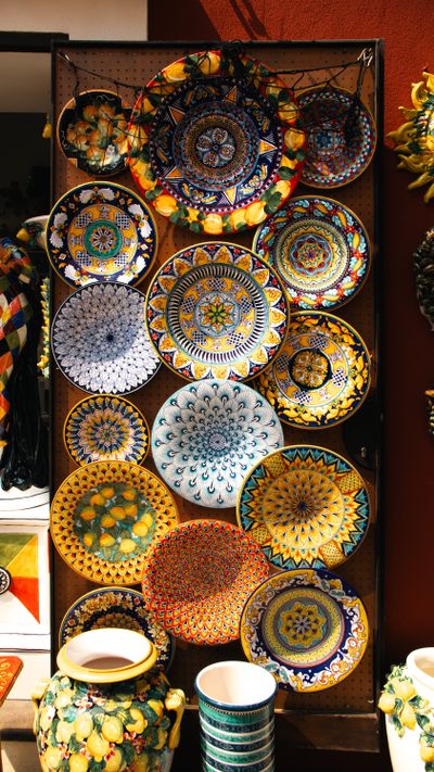 Amalfi maiolica