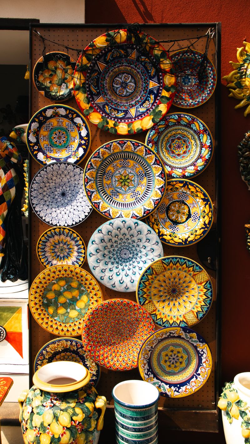 Amalfi maiolica