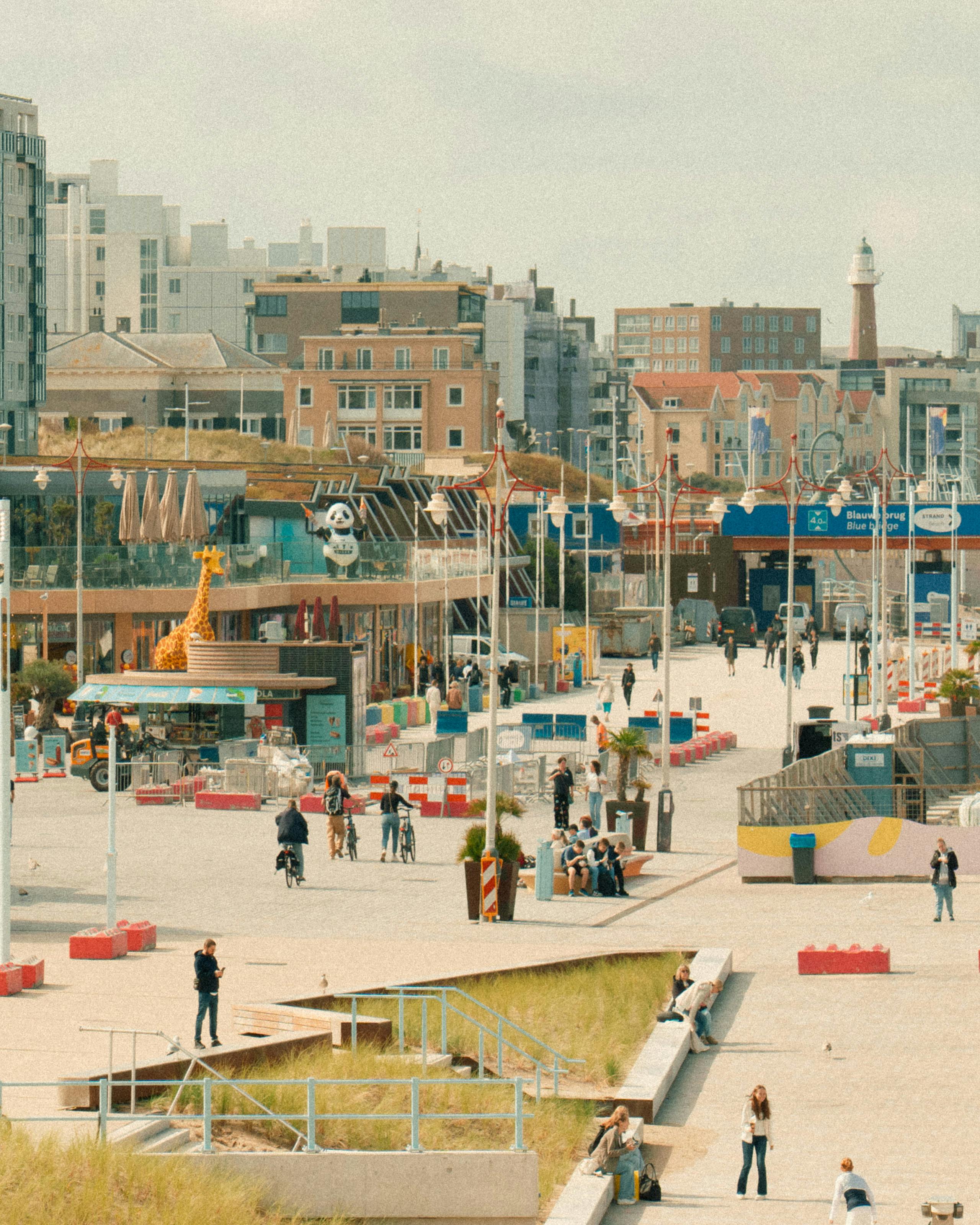 Inaugurare loc de joacă modern la Răzvad, investiție de 14 milioane lei prin Programul Județean de Dezvoltare Locală