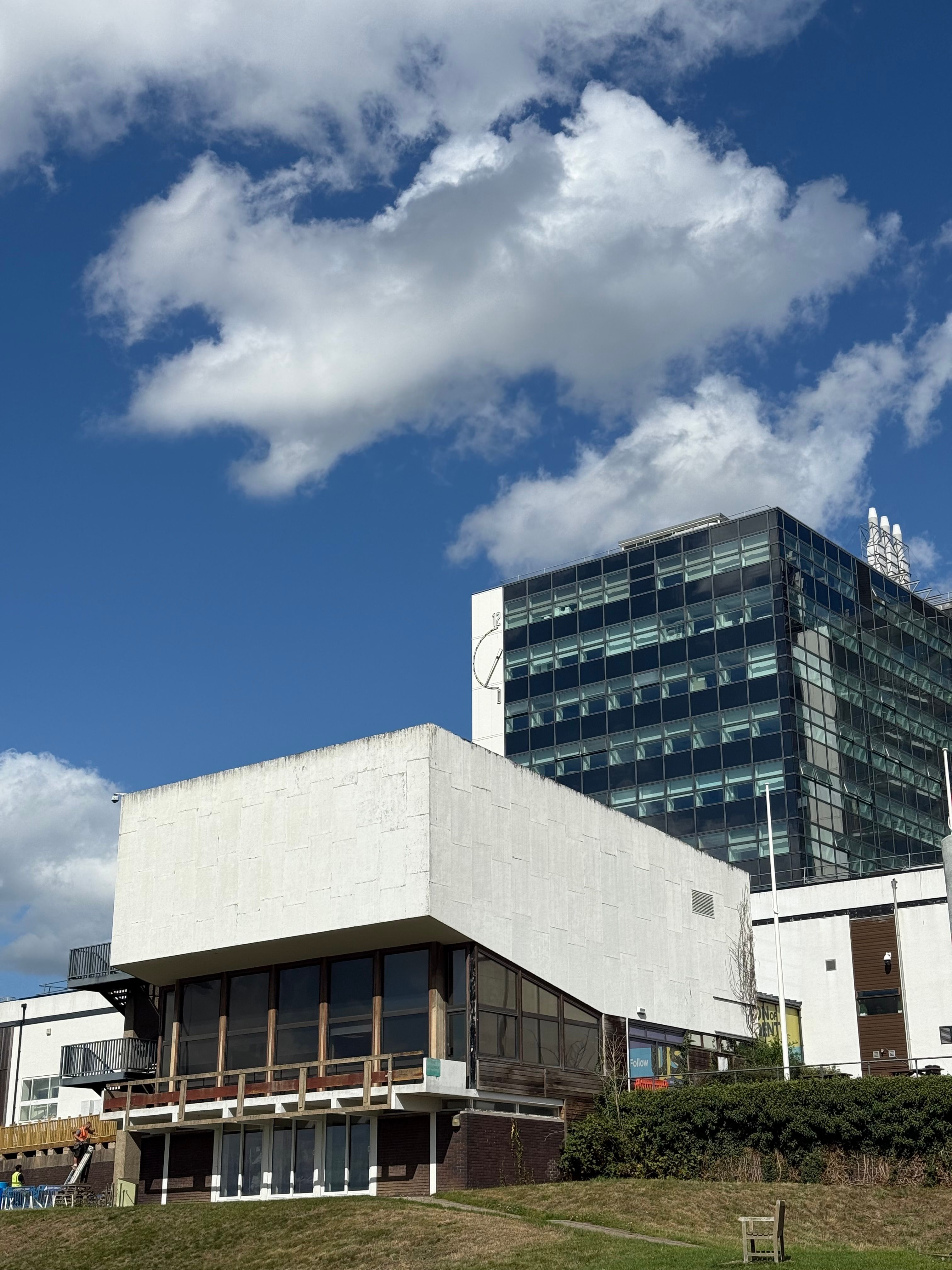 Modern Architecture with Blue Sky and Clouds · Free Stock Photo
