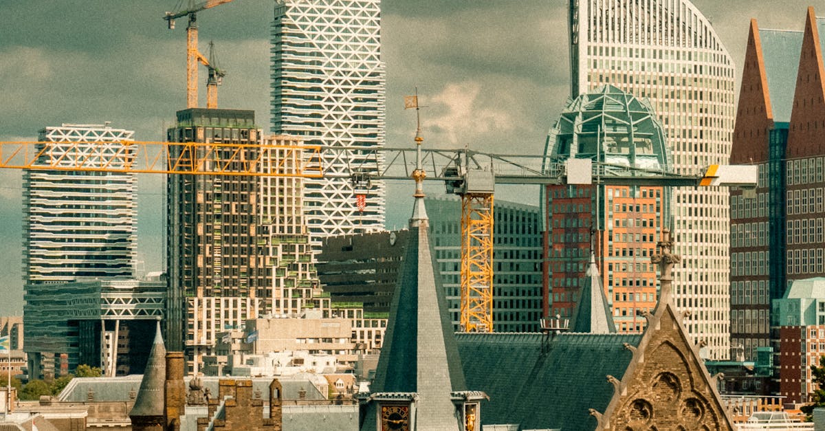 貝魯辭職風波 馬克龍面臨新任命總理的政治挑戰