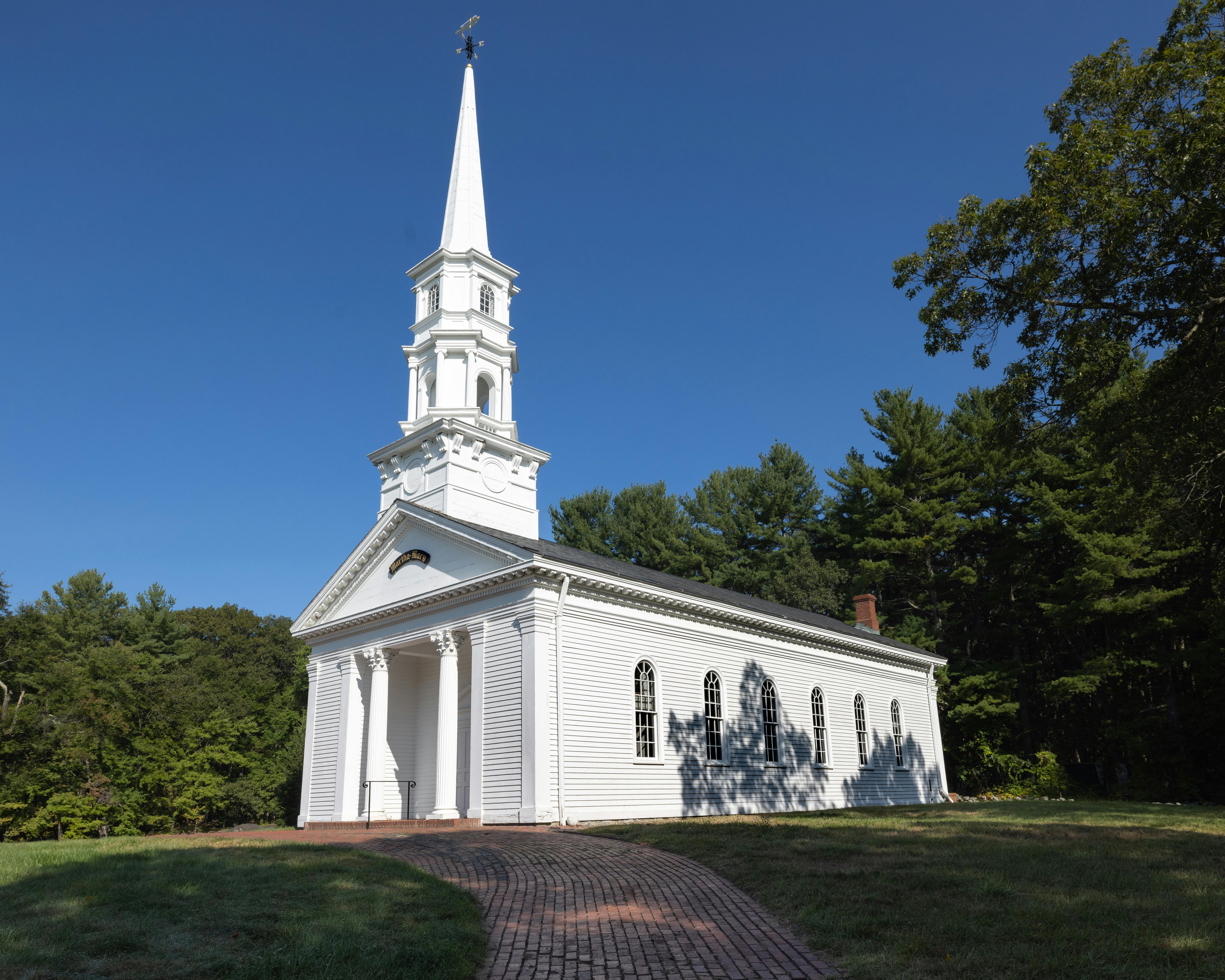Sudbury MA releases separation pact for superintendent. What it says - MetroWest Daily News — Photo by Phil Evenden on Pexels
