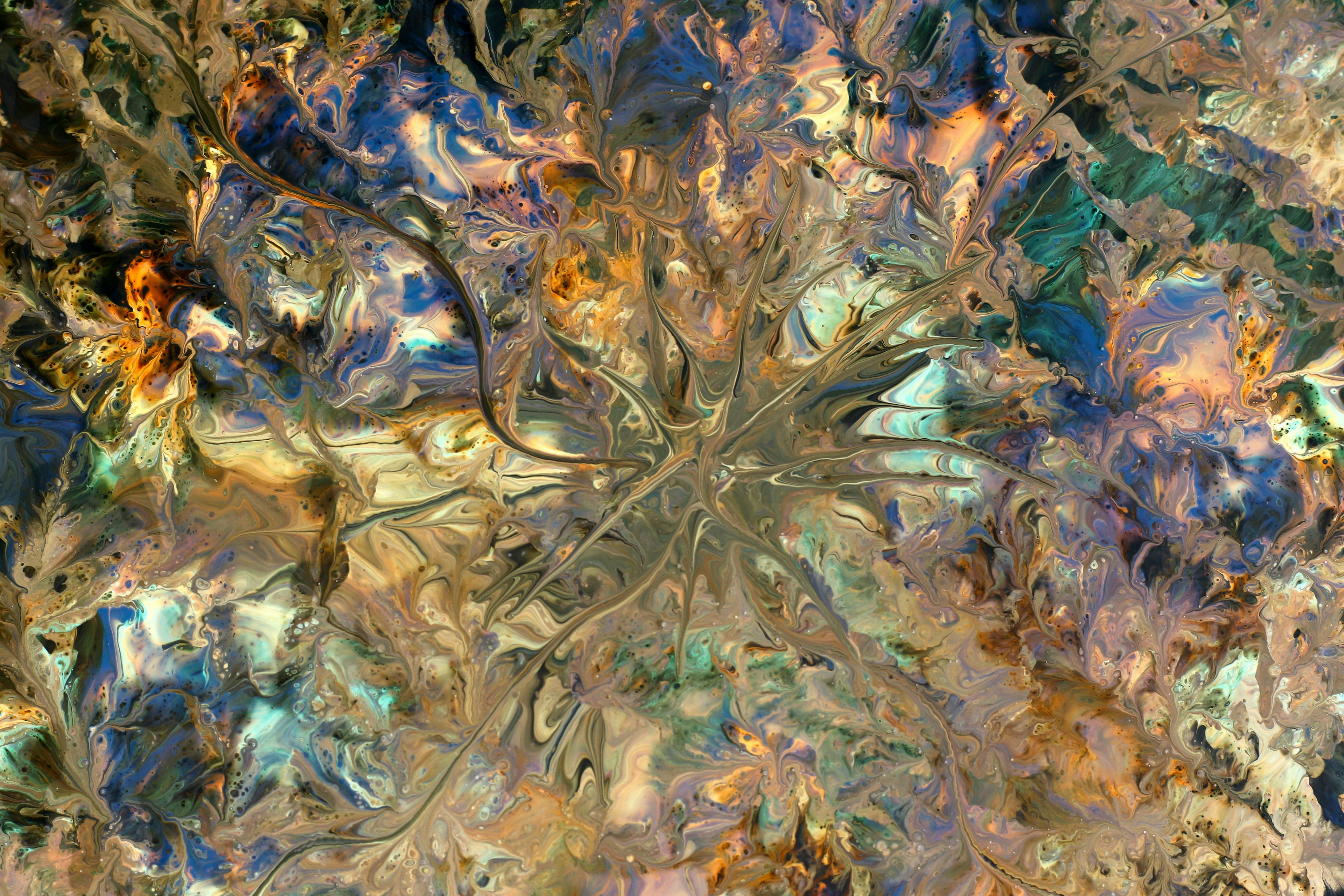 盧喬．封塔納巨作全球首展，《藝創生活展》開啟生活美學新視界