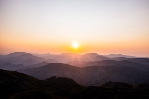 Sunrise over Mullayanagiri 🌄