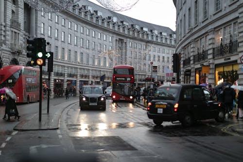Free Photo of Picadilly Circus After Rain  Stock Photo