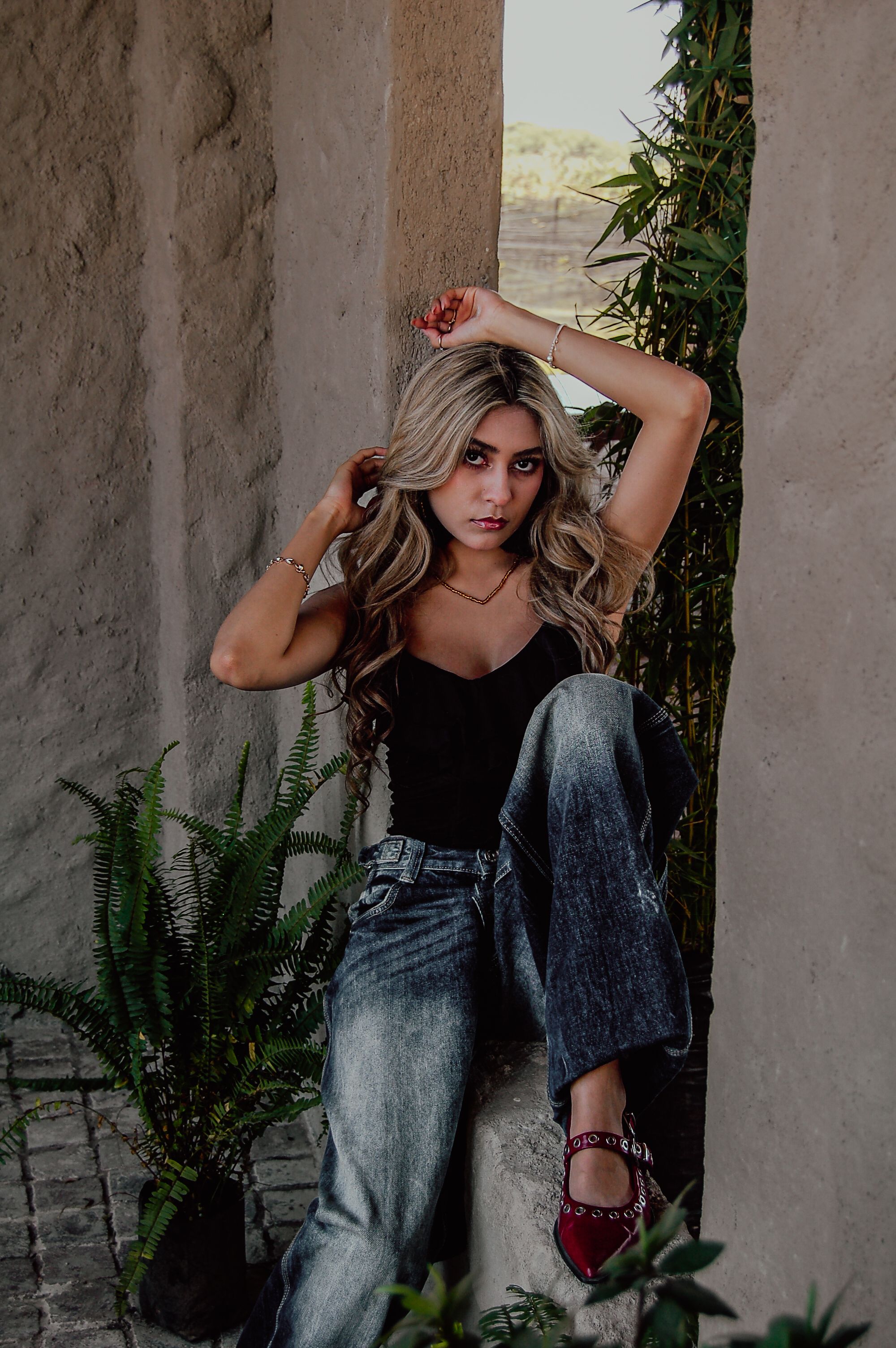 Chic Fashion Portrait in Rustic Setting · Free Stock Photo
