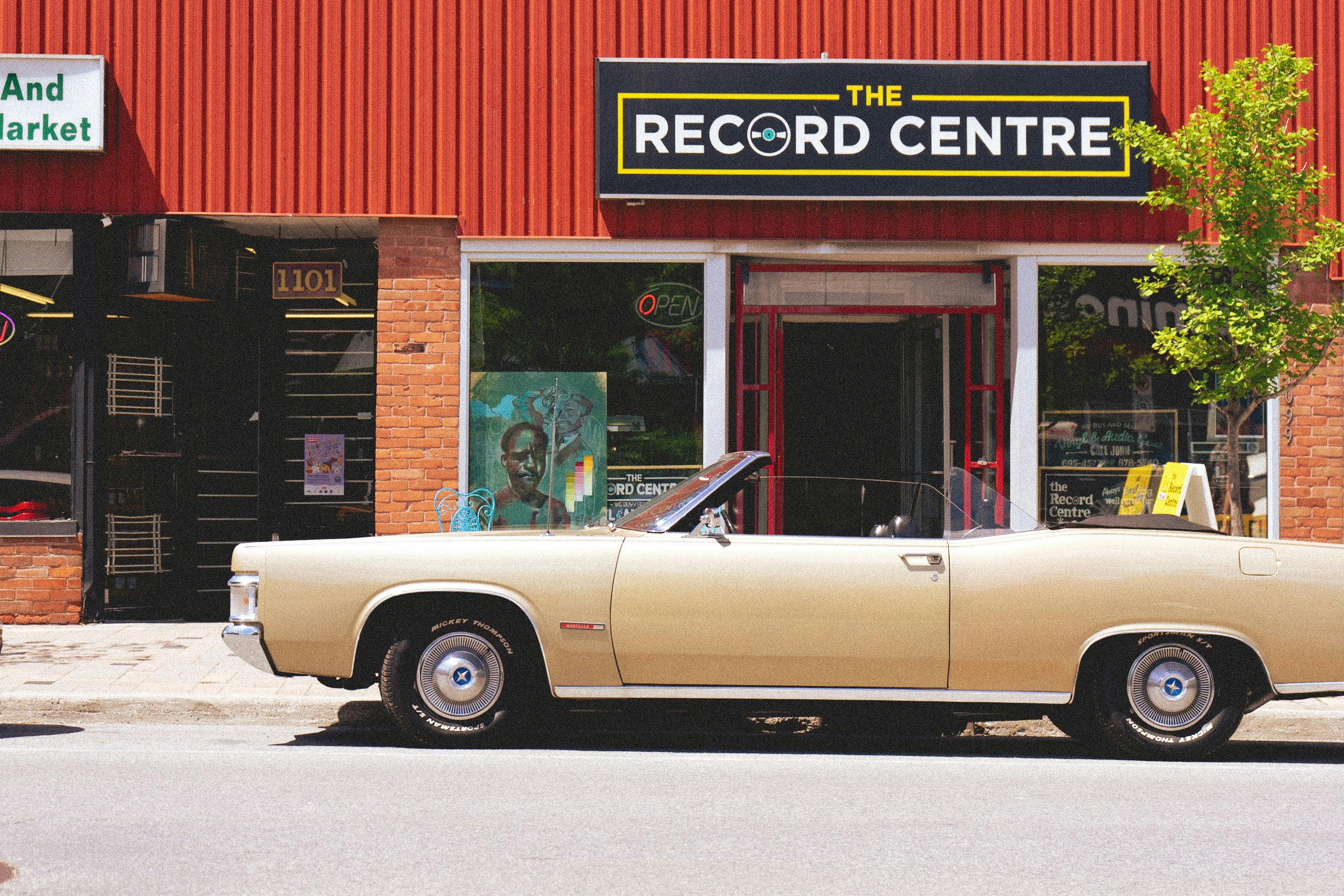 向經典致敬 Nissan 推出充滿 90 年代風格的 Z Heritage Edition