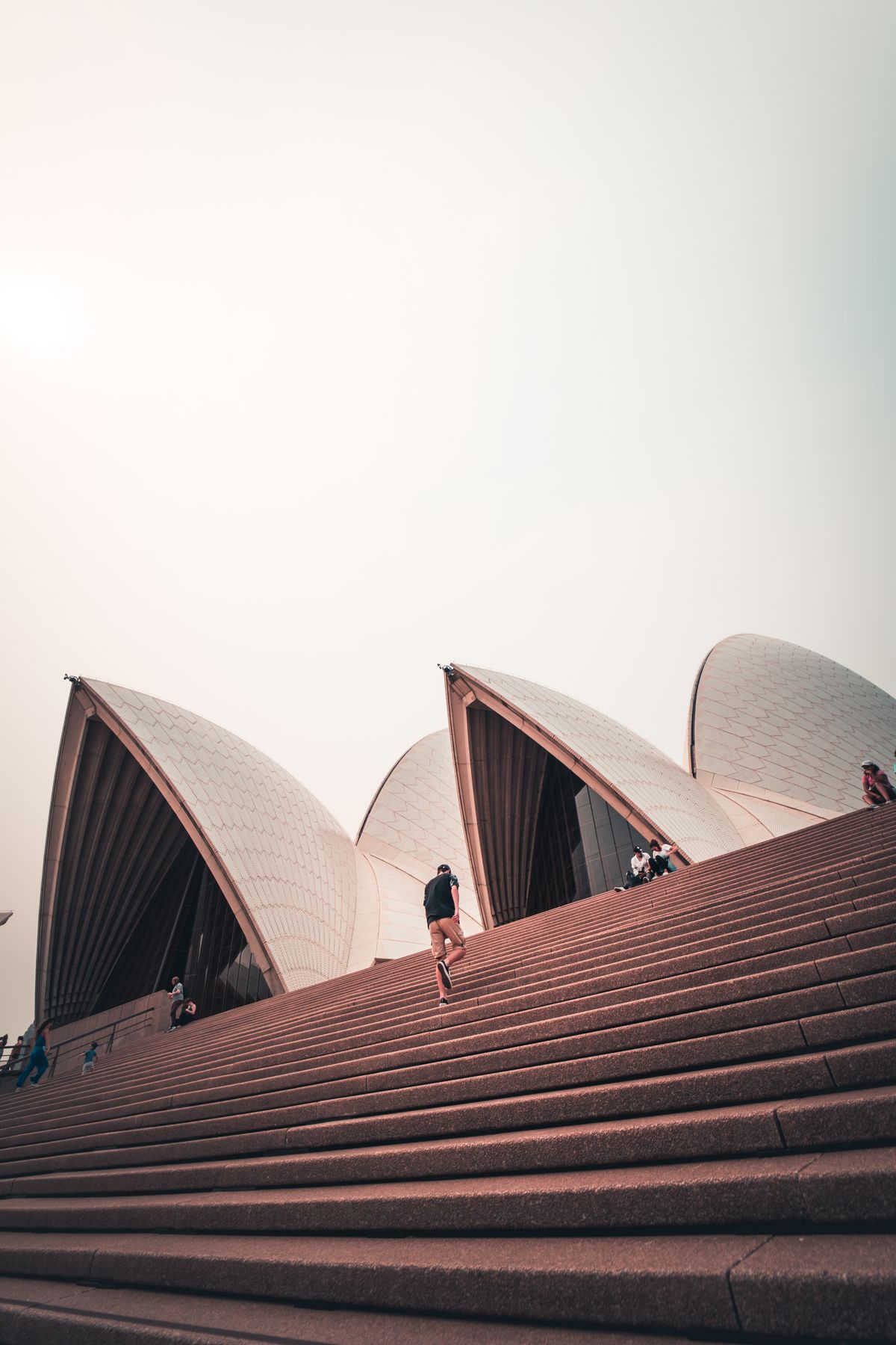 Australian landmark representing student visa processing timelines