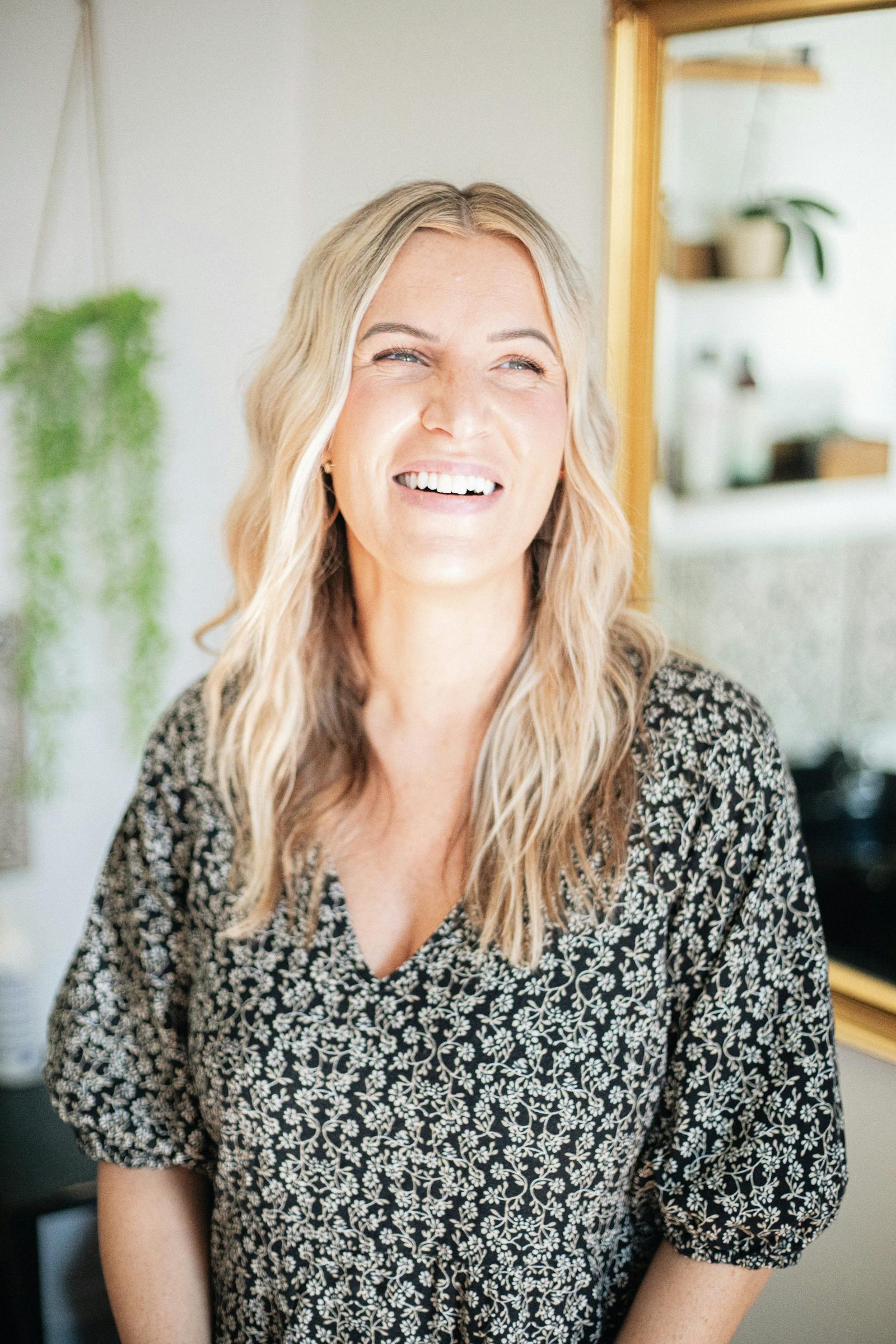 Small+Breast+With+Pointy+Nipples Photos, Download The BEST Free