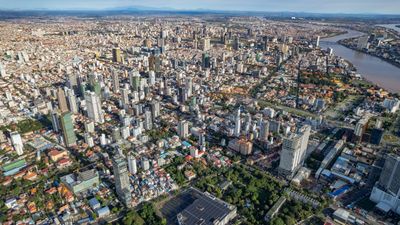 Aerial View of Phnom Penh Cityscape, Cambodia · Free Stock Photo