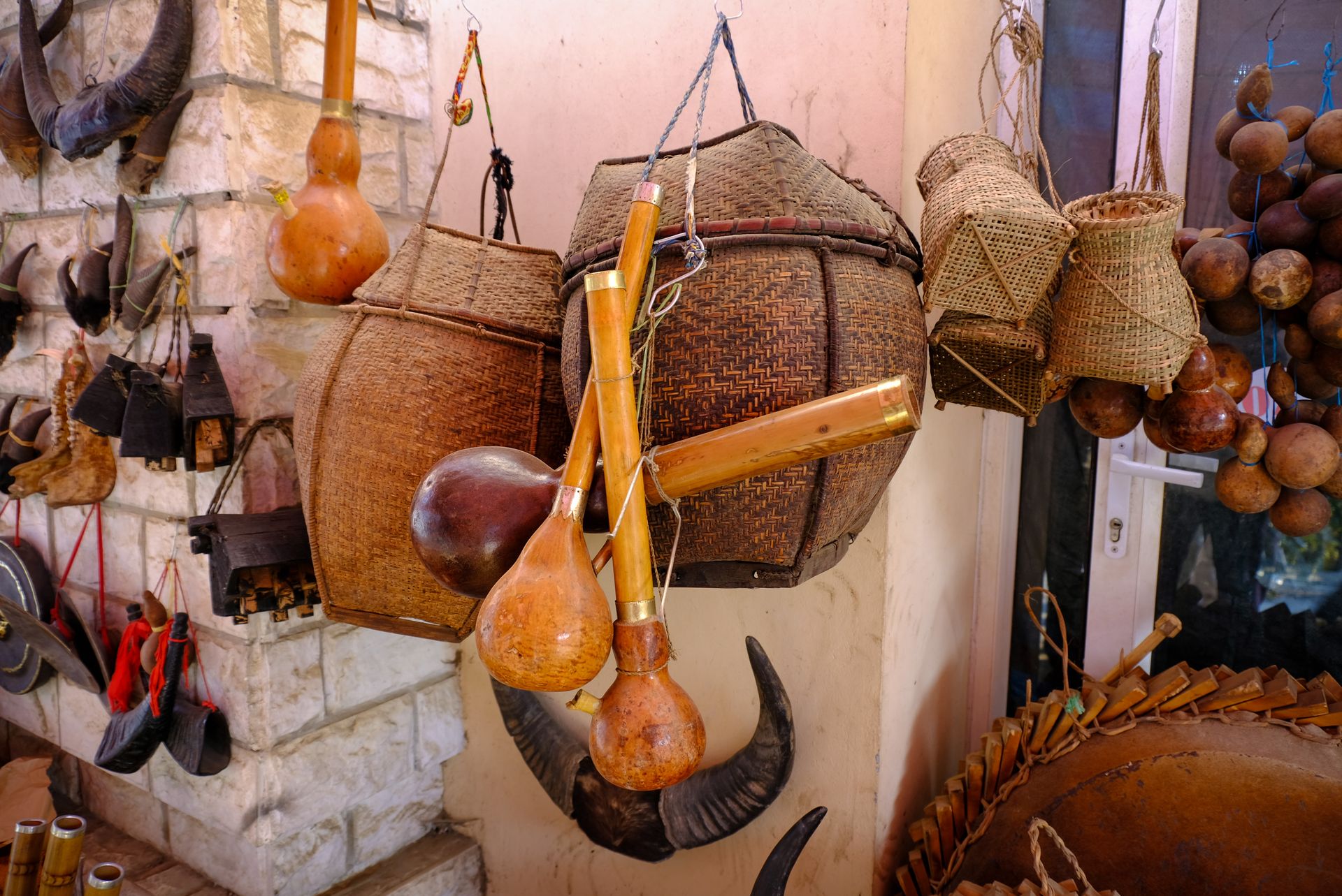Exploring handmade baskets and gourds in Lào Cai, capturing cultural heritage and artistry.
