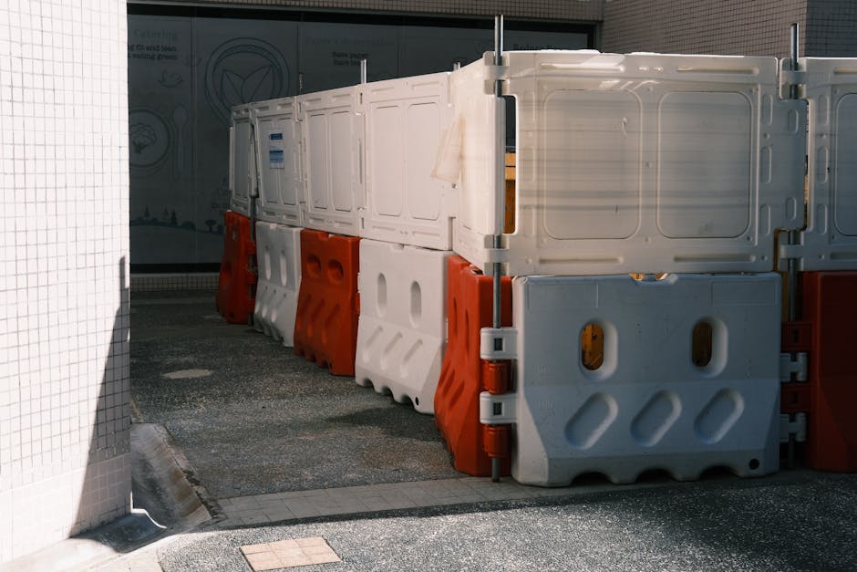 Photograph of a modular exhibition booth with customizable components