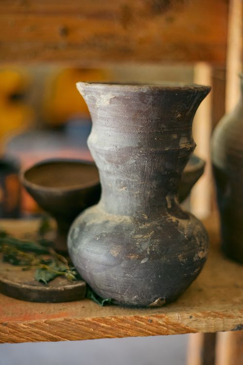 Handmade ceramics, photo by Finalchoice on Pexels