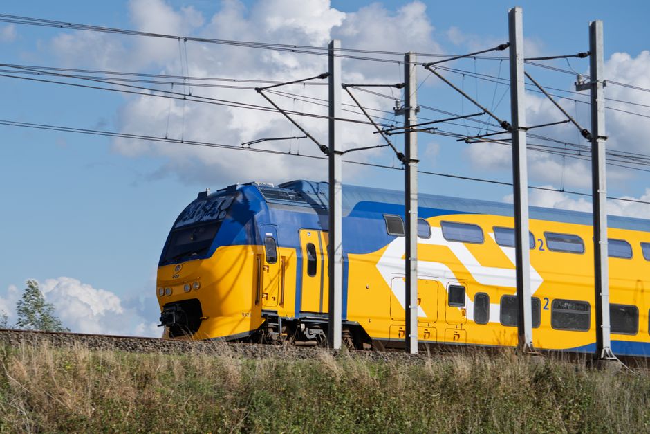 Ottawa's High-Speed Rail Future Faces Pushback from Quebec Farmers
