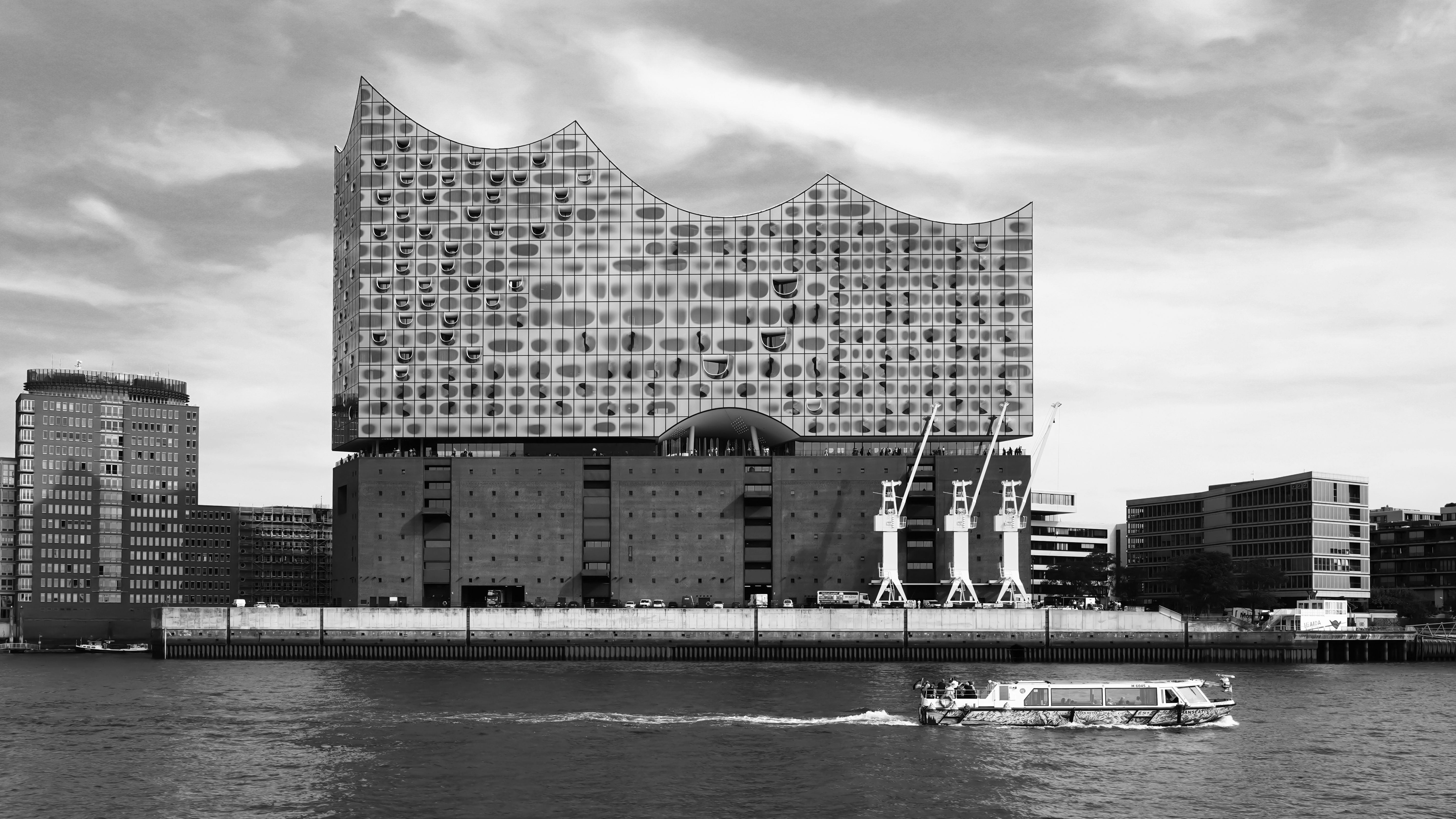 Tours, activities & tickets in Cologne Philharmonic Hall