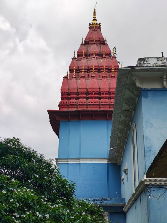 Simple Color Temple Colorful Traditional Temple Architecture · Free Stock Photo