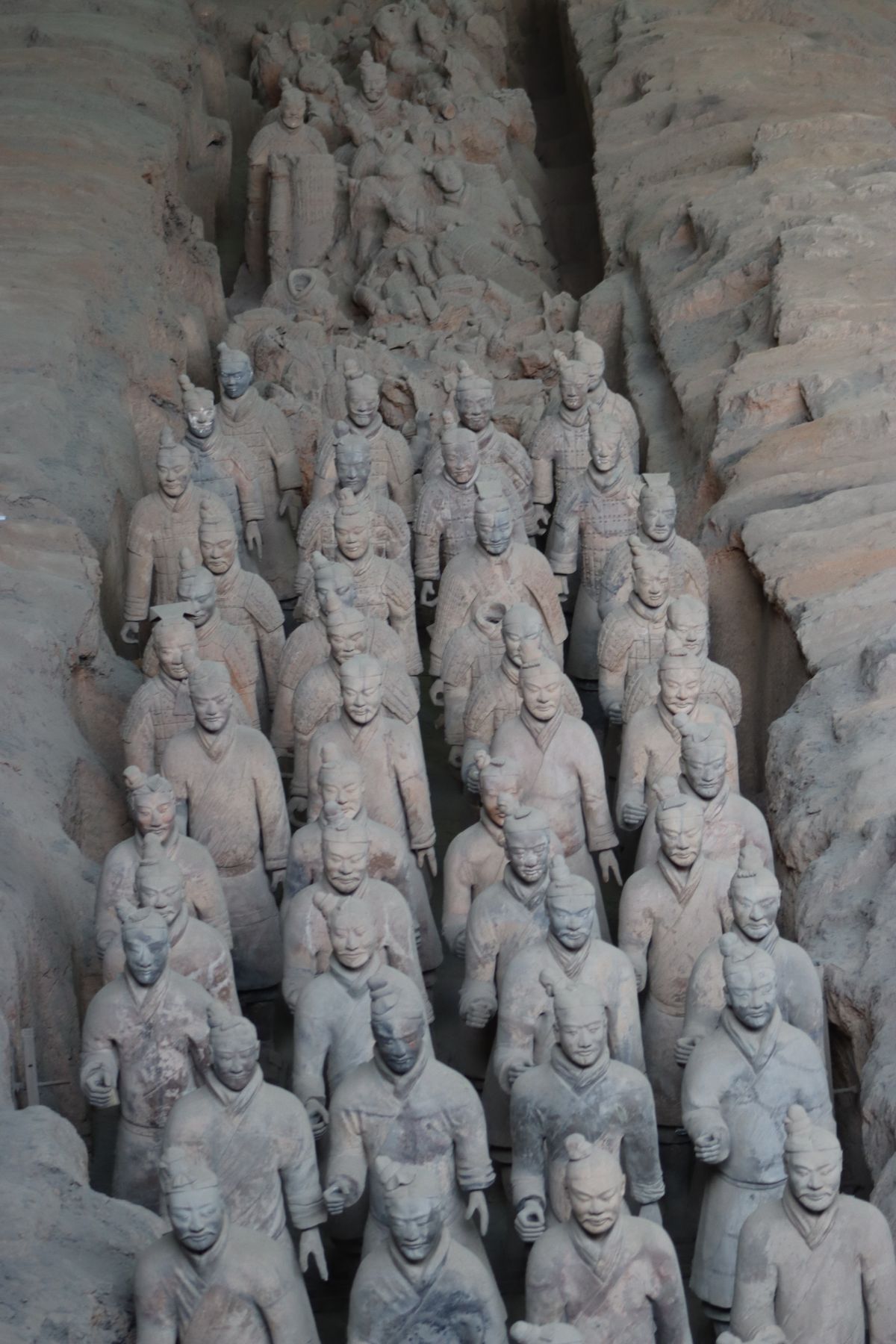 秦の兵馬俑のイメージ