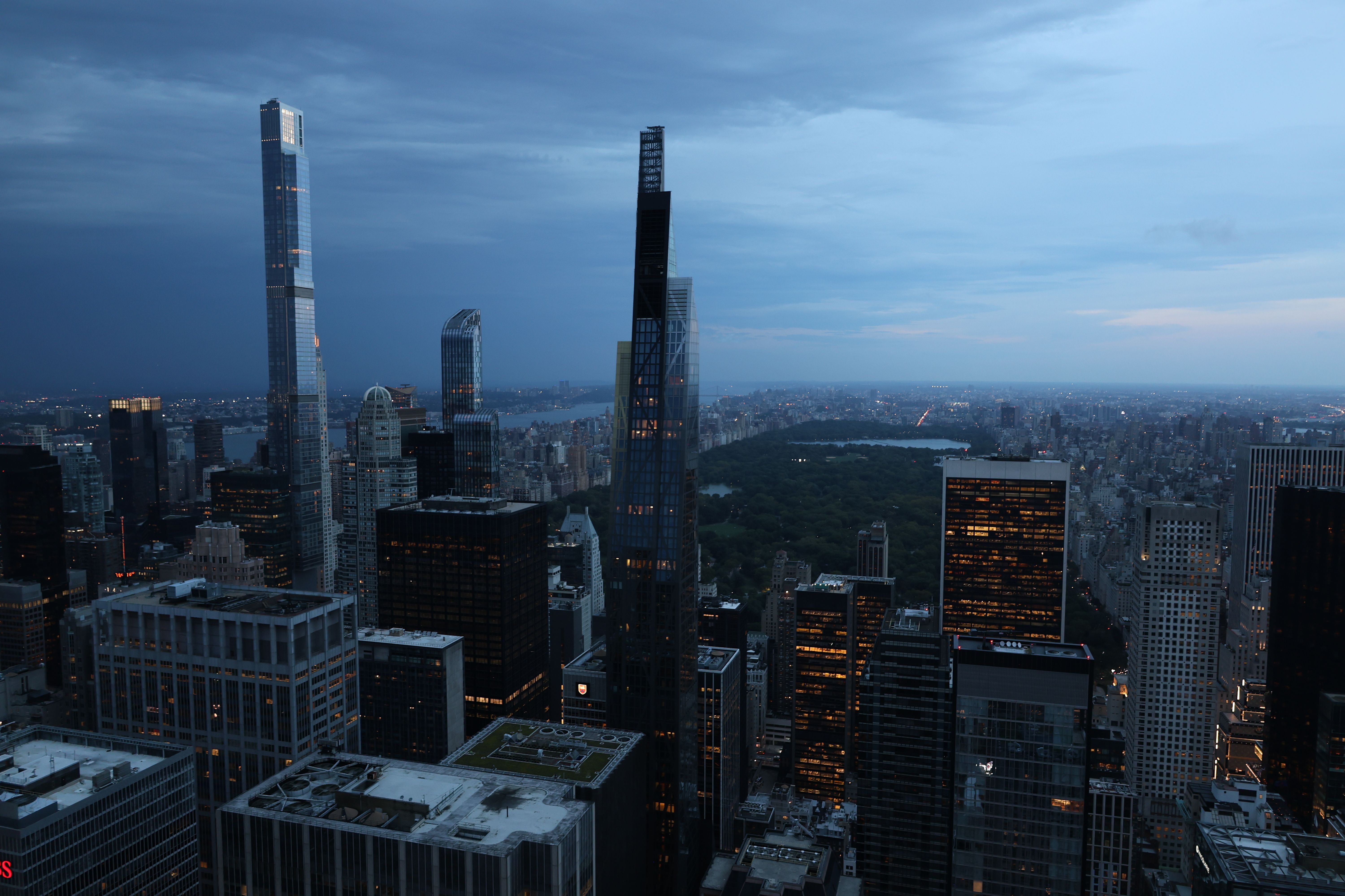 Breathtaking New York City Skyline at Dusk · Free Stock Photo