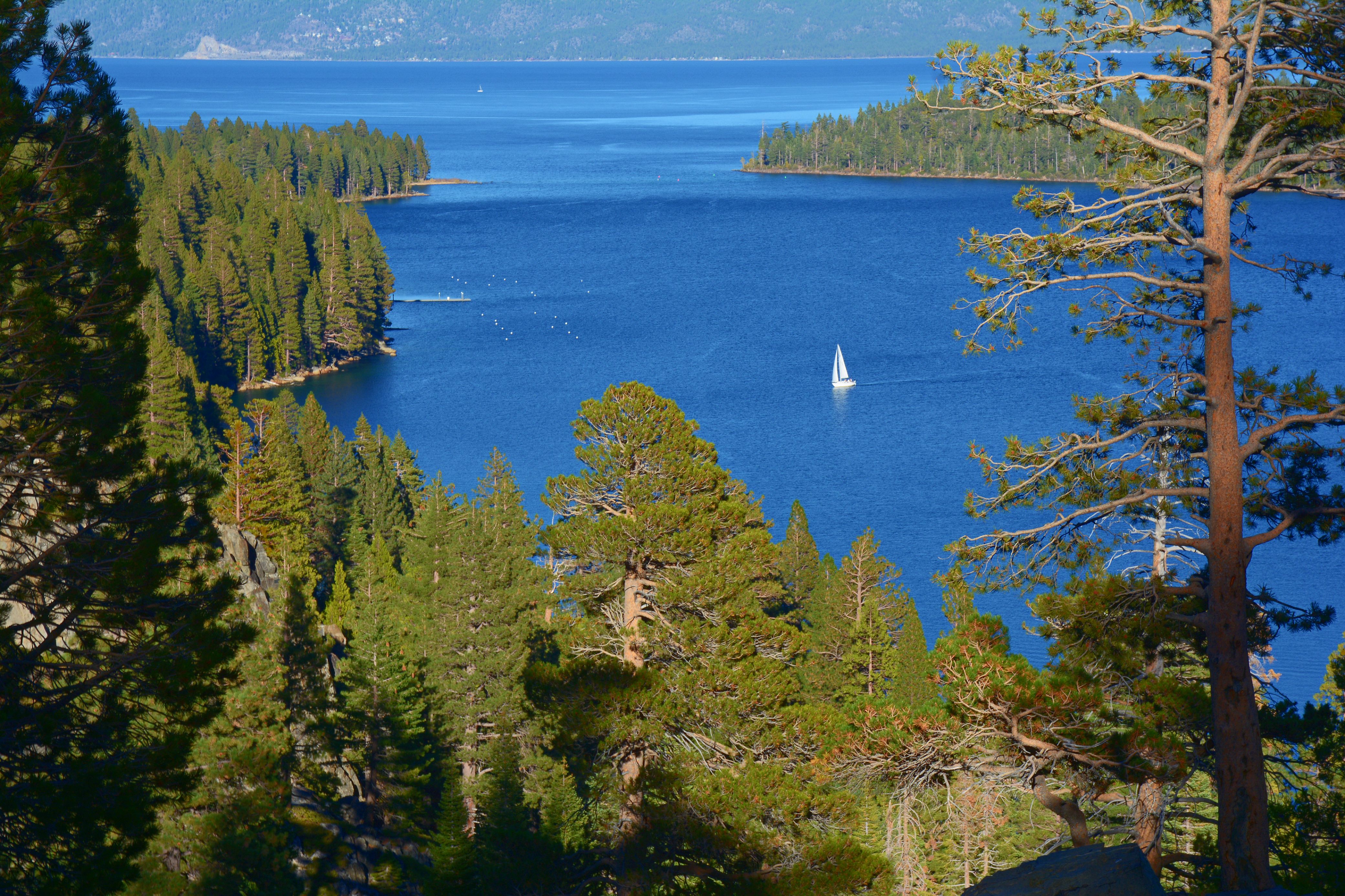 Emerald Bay Overlook Trail