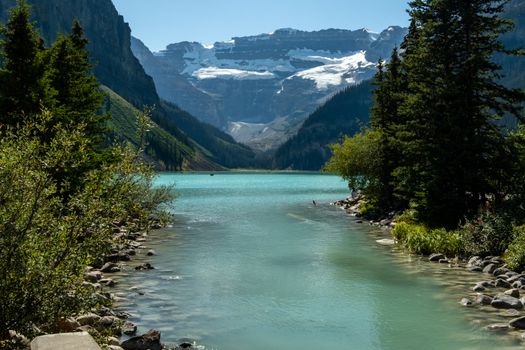 Icefields Parkway with glaciologist — Banff
