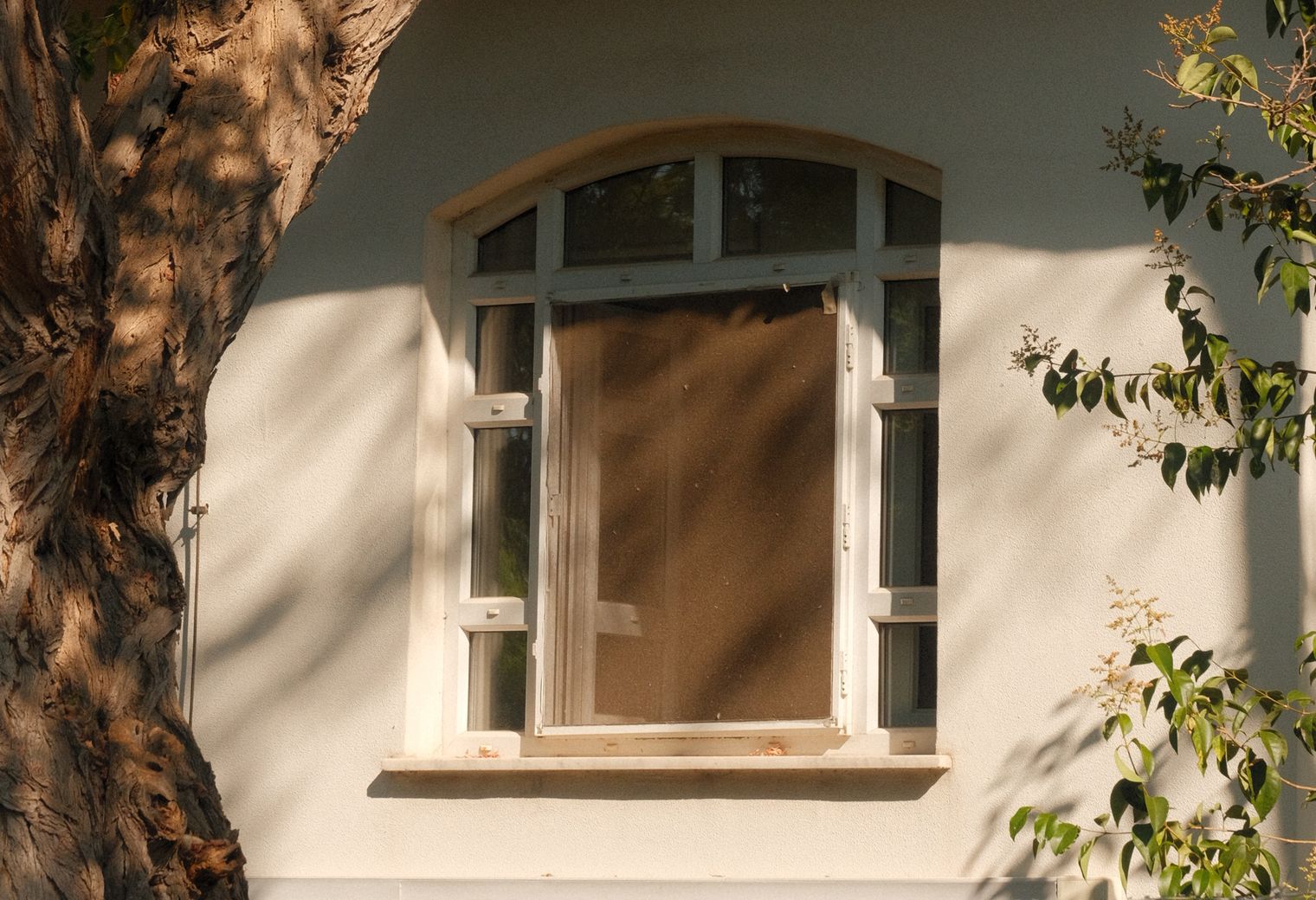 Exterior Painting in East Bedfont — dust sheets down and the room fully protected