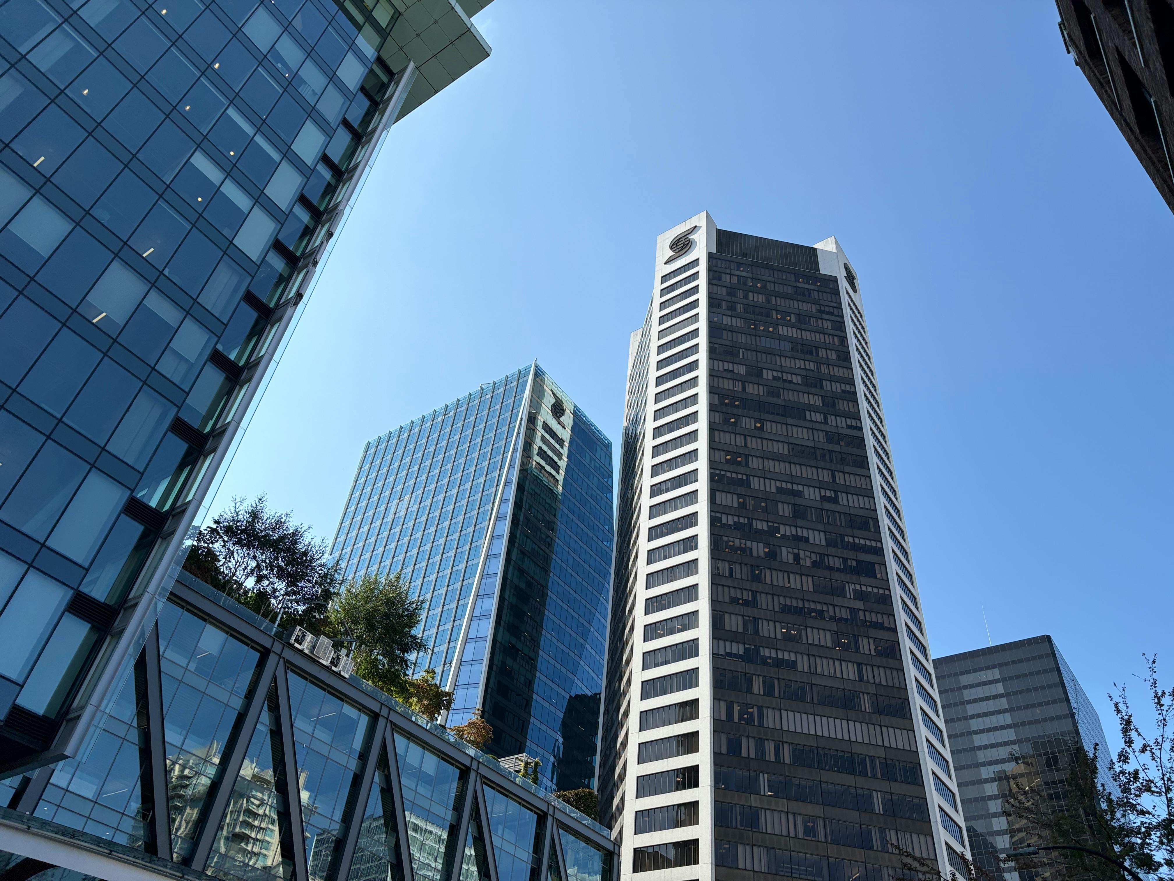 3 charts reveal Big Tech's biggest problem this earnings season