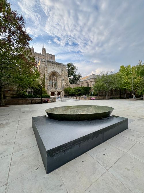 Free View of Stirling Memorial Library and sculpture at Yale University, New Haven, CT. Stock Photo
