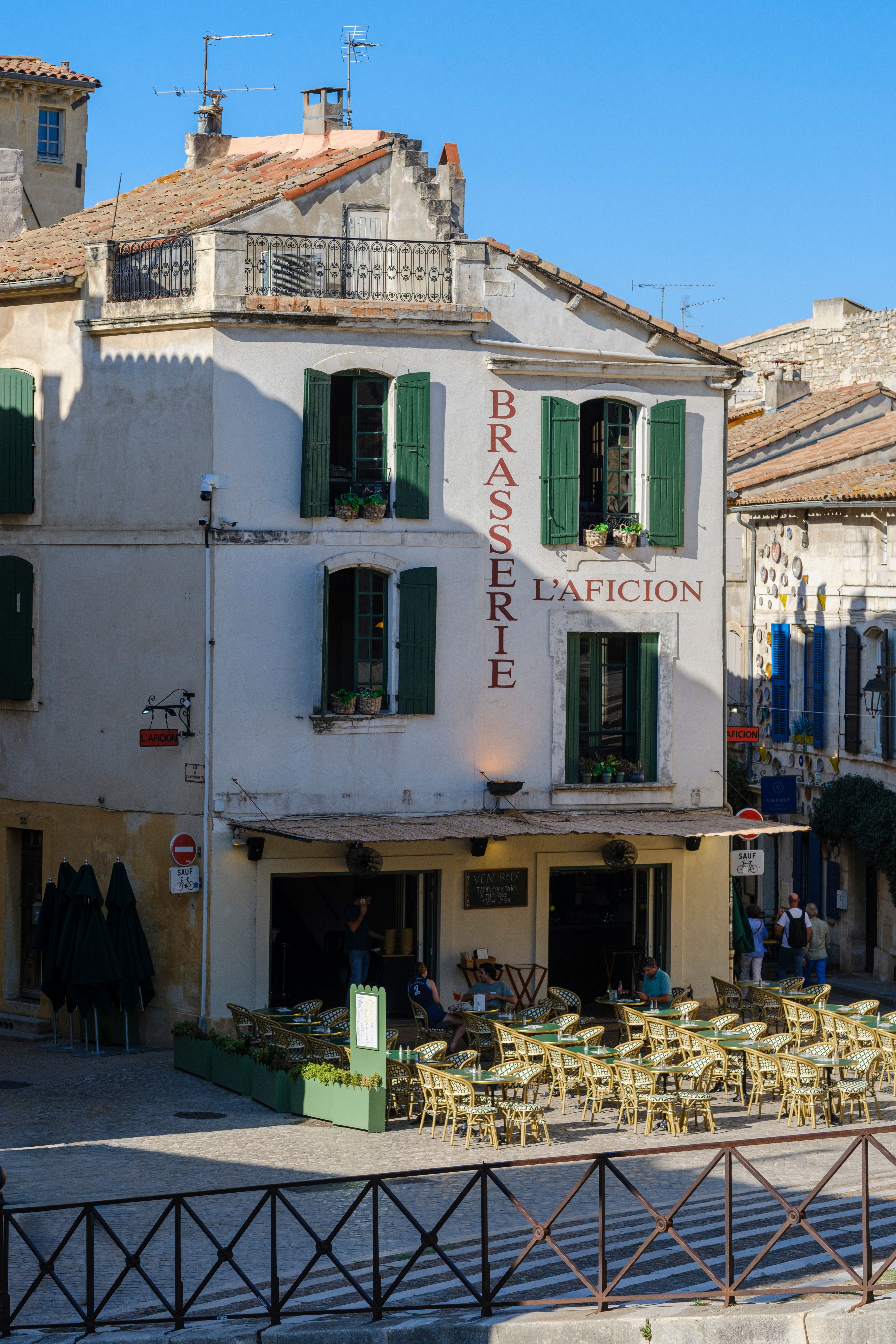 Un nouveau restaurant cubain anime la place de la Poissonnerie à Toulon