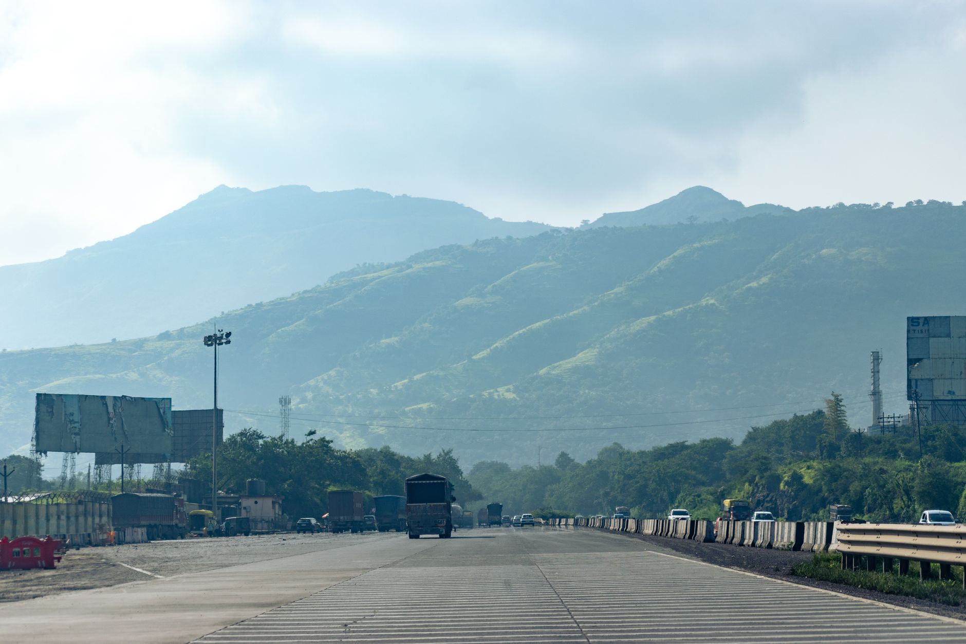 Featured image for the article: Mumbai-Goa highway: State plans Ganeshotsav traffic diversions