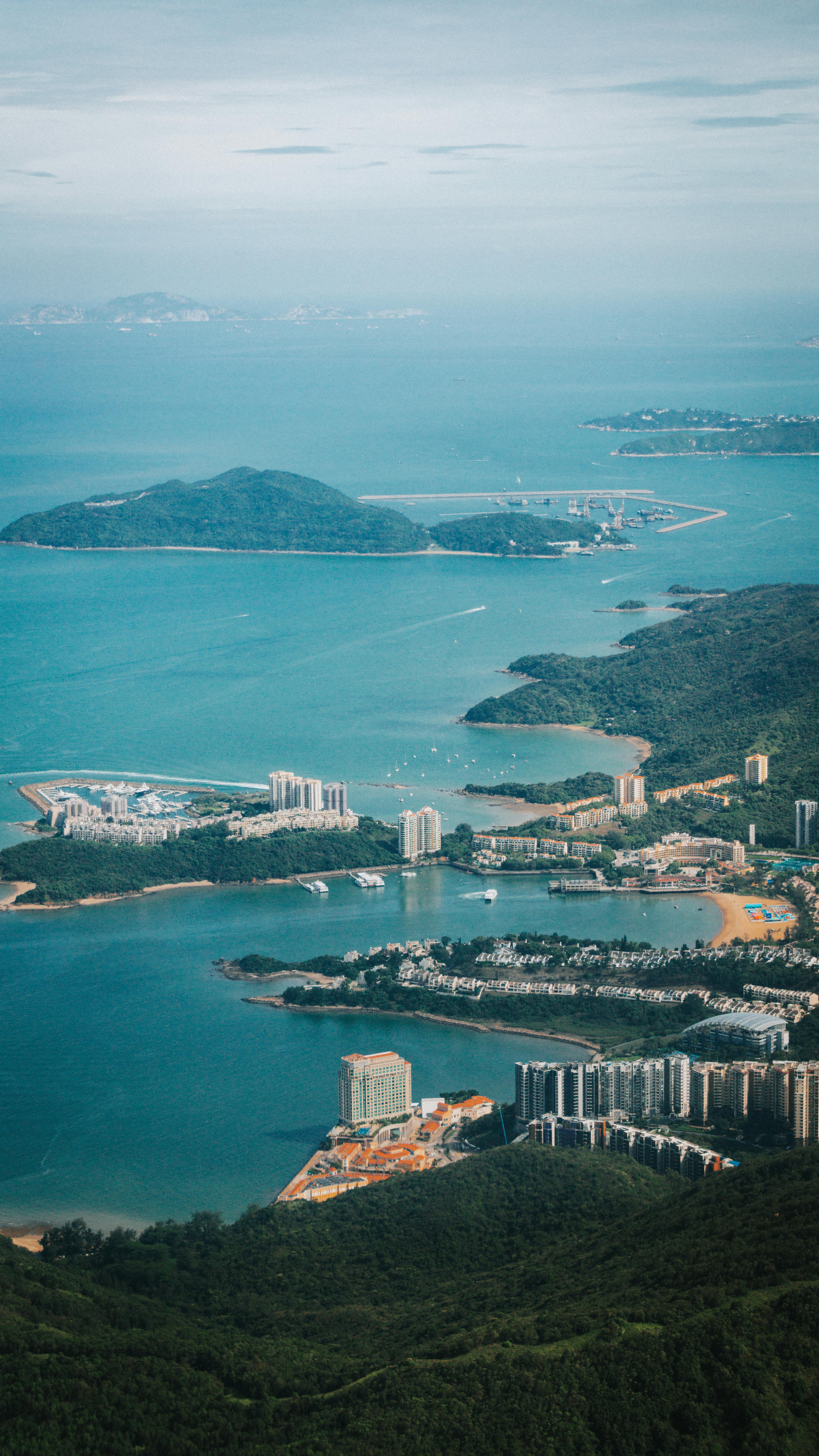 Islands Architecture: Mengirim lebih sedikit JavaScript ke klien