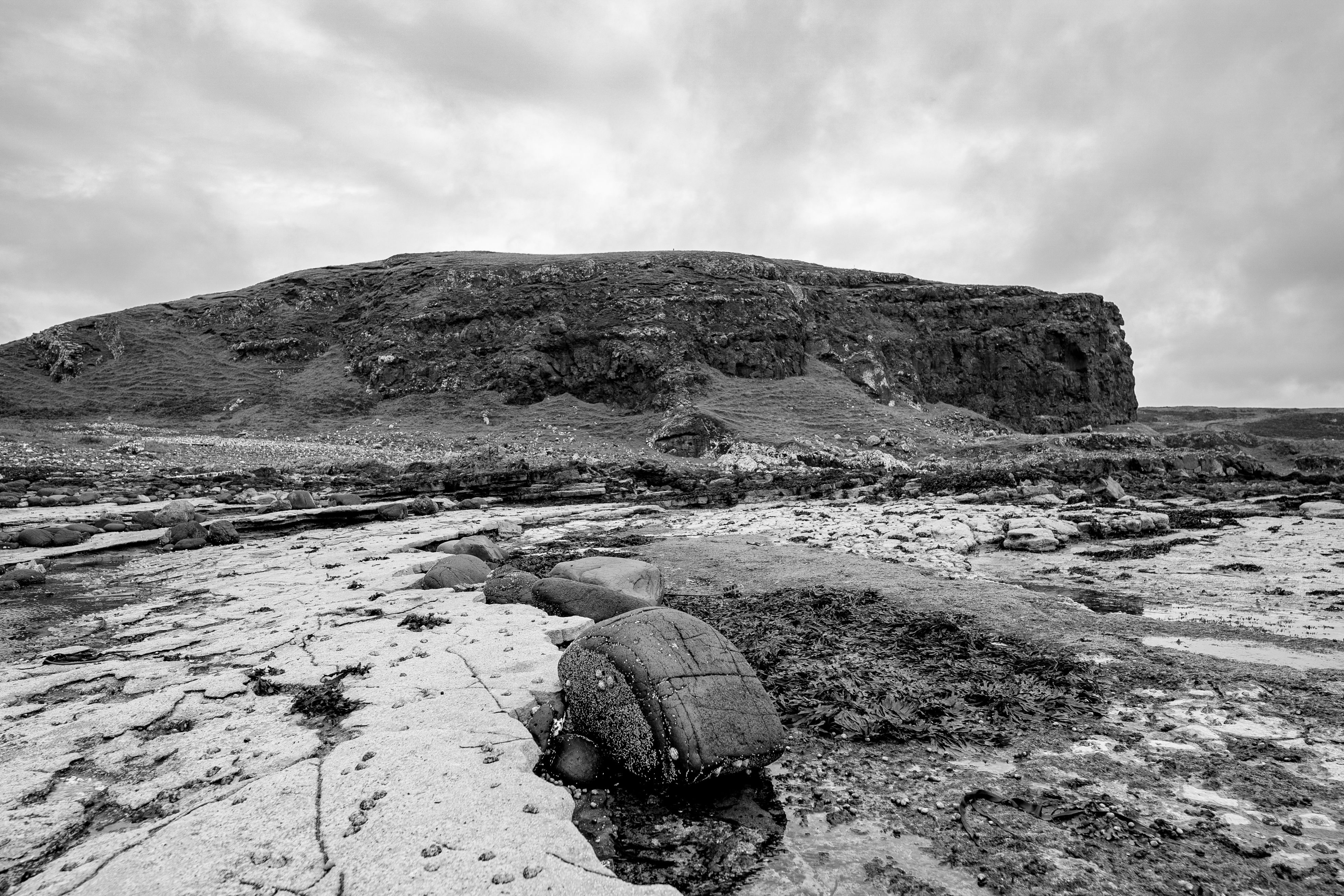 Dramatic Scottish Coastline in Black and White · Free Stock Photo