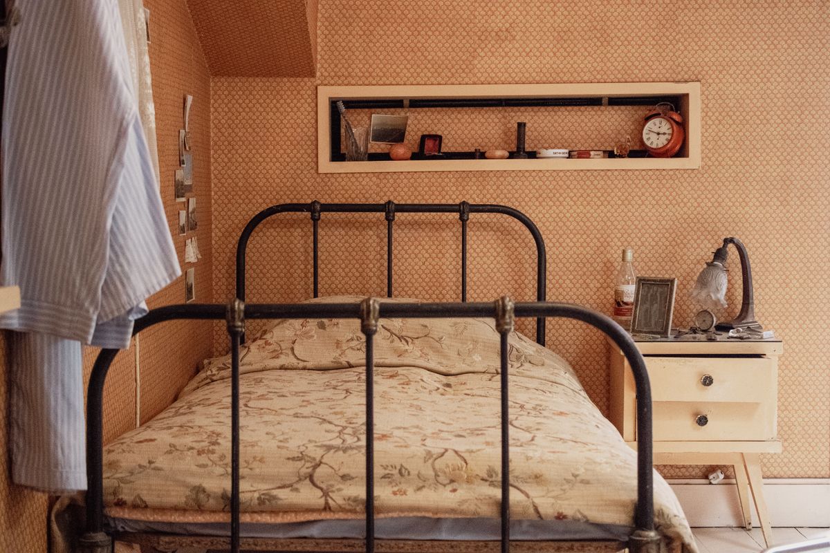 student moves in Brae — Student Moves in Brae — the working end of the job