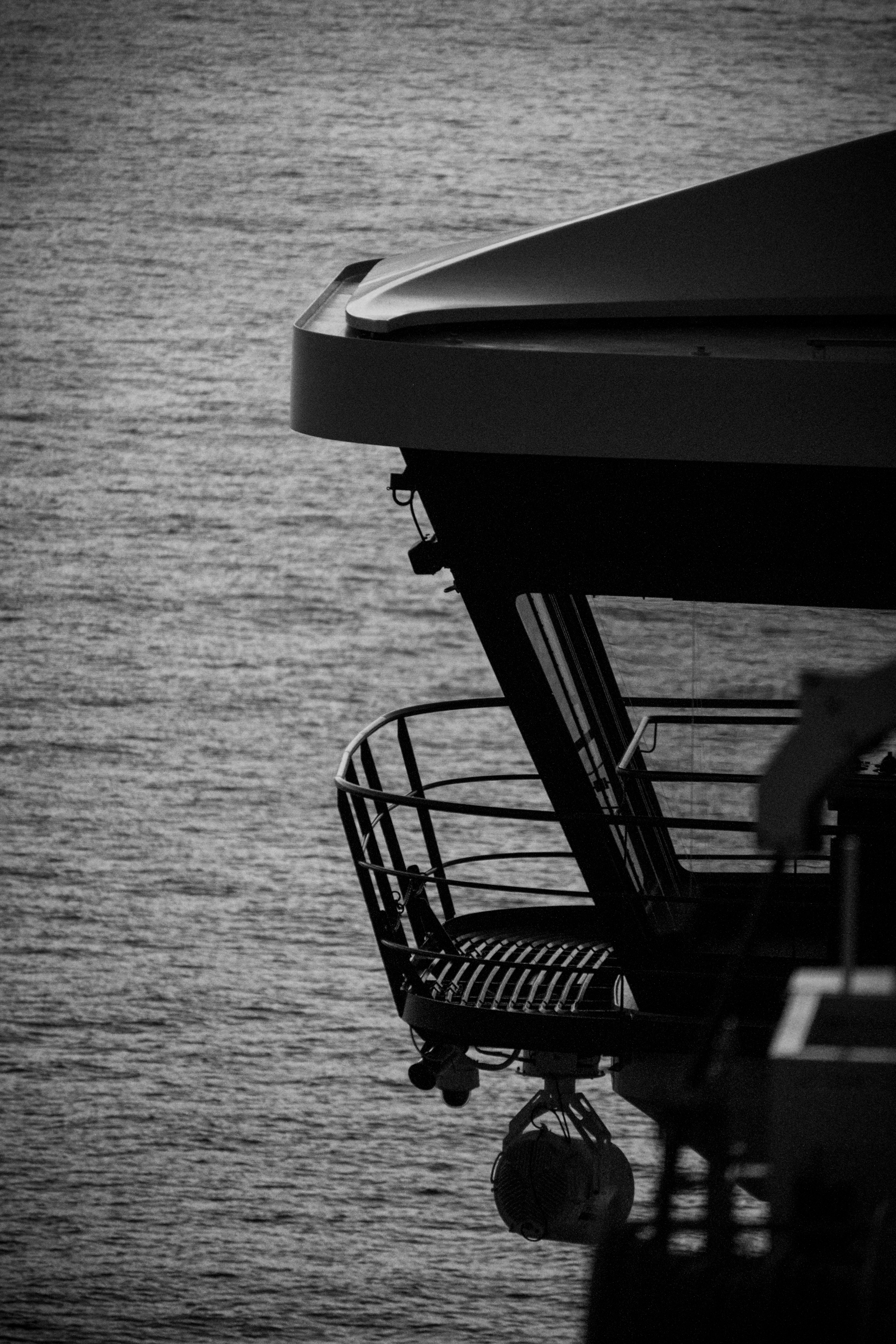 Black and White Cruise Ship in The Bahamas · Free Stock Photo