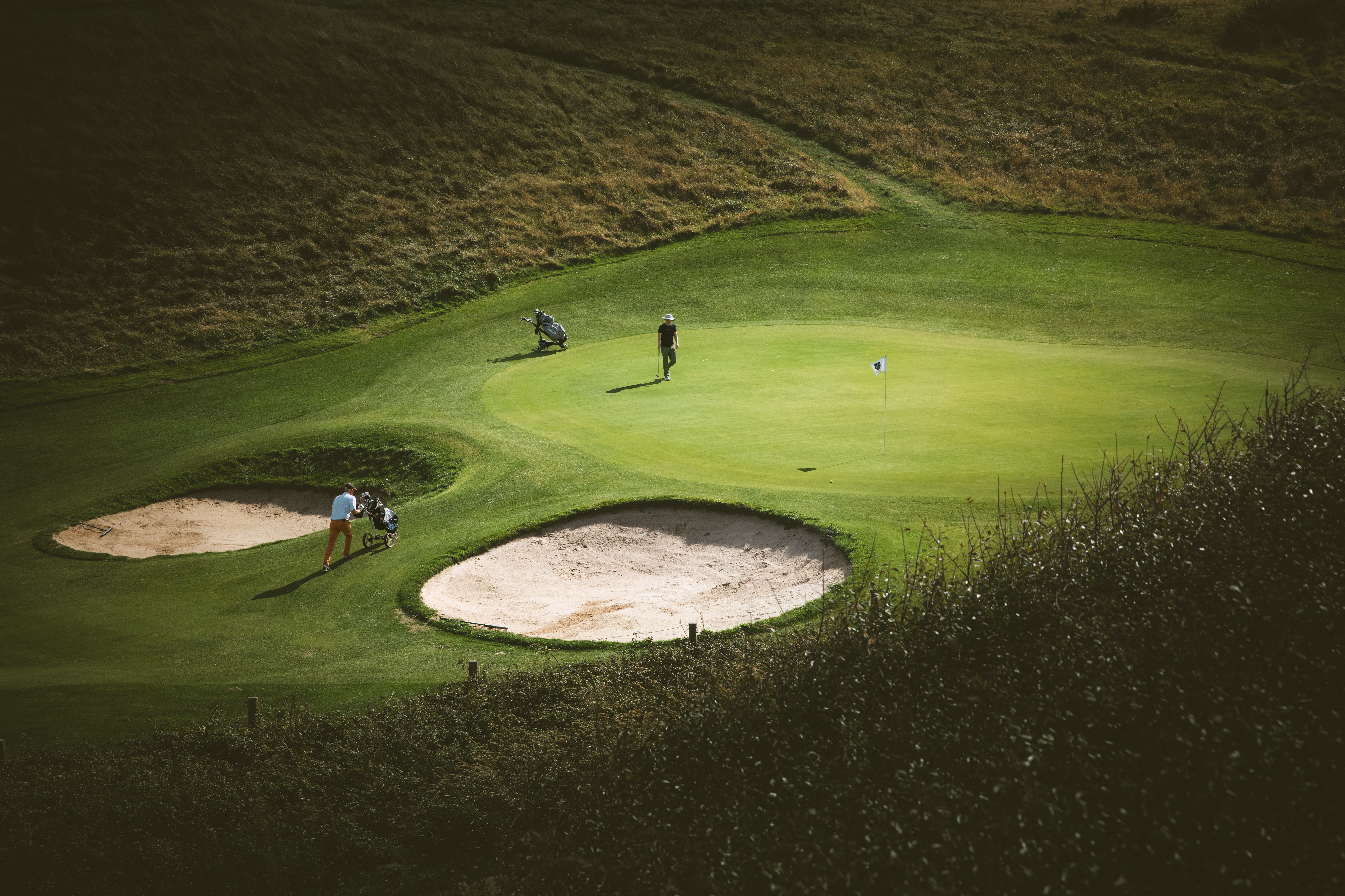 Home cooking: Staples golfers notch win with pair of victories at Longshore - Westport Journal — Photo by Ryan Klaus on Pexel