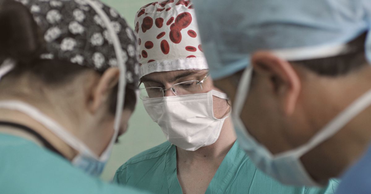Abhay Soi Challenges Proposed Price Caps on Hospital Rooms