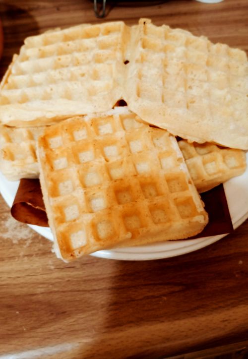 Free Waffles en plato  Stock Photo