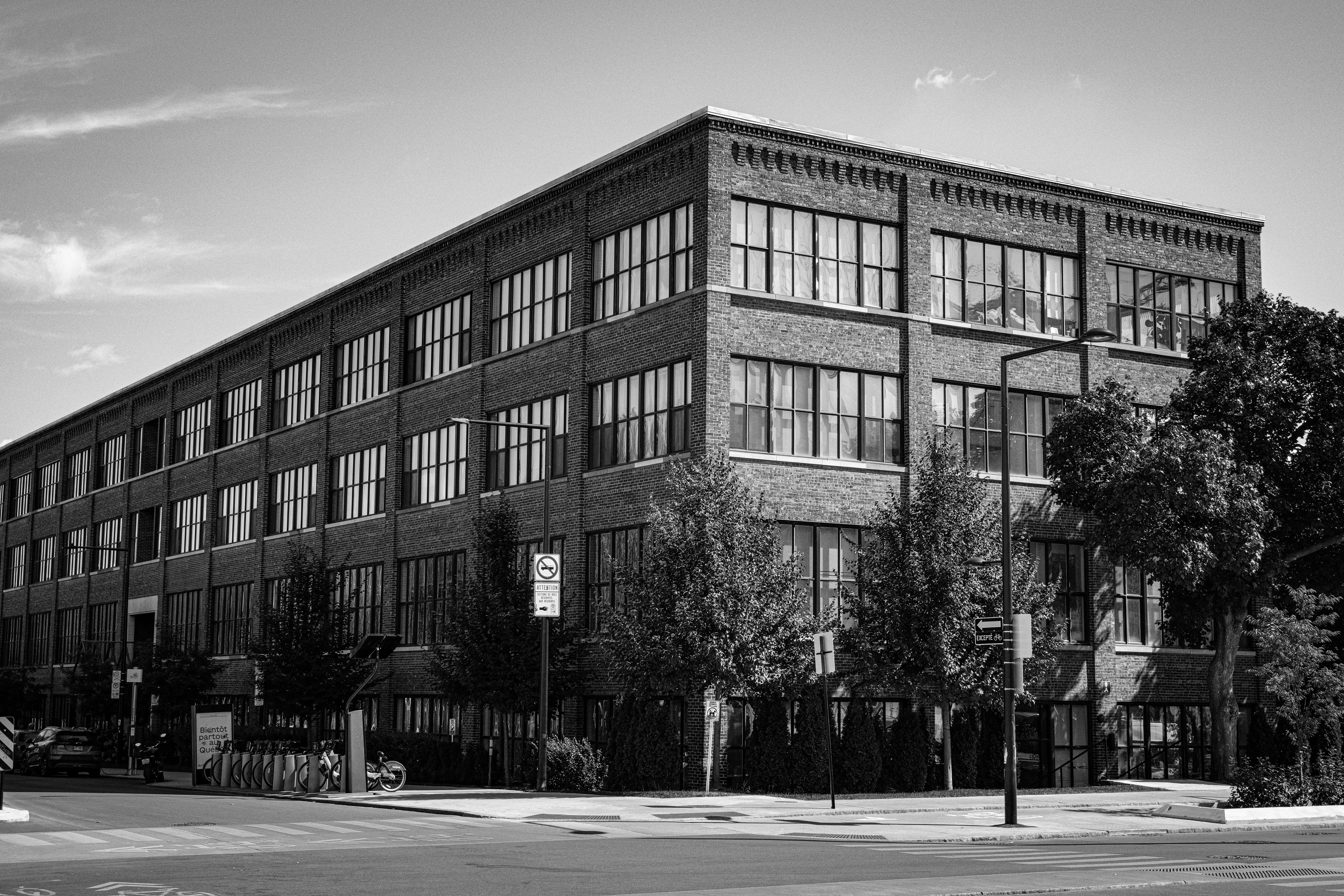 Photography Tips for Raw Urban Shots