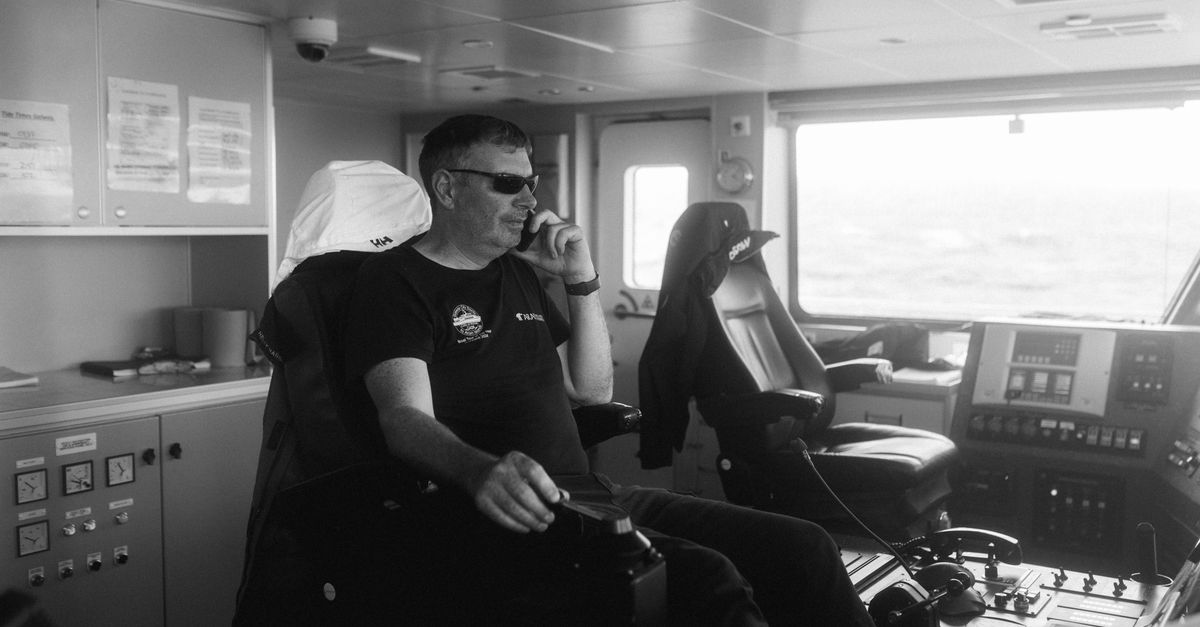 What superyacht agent services include