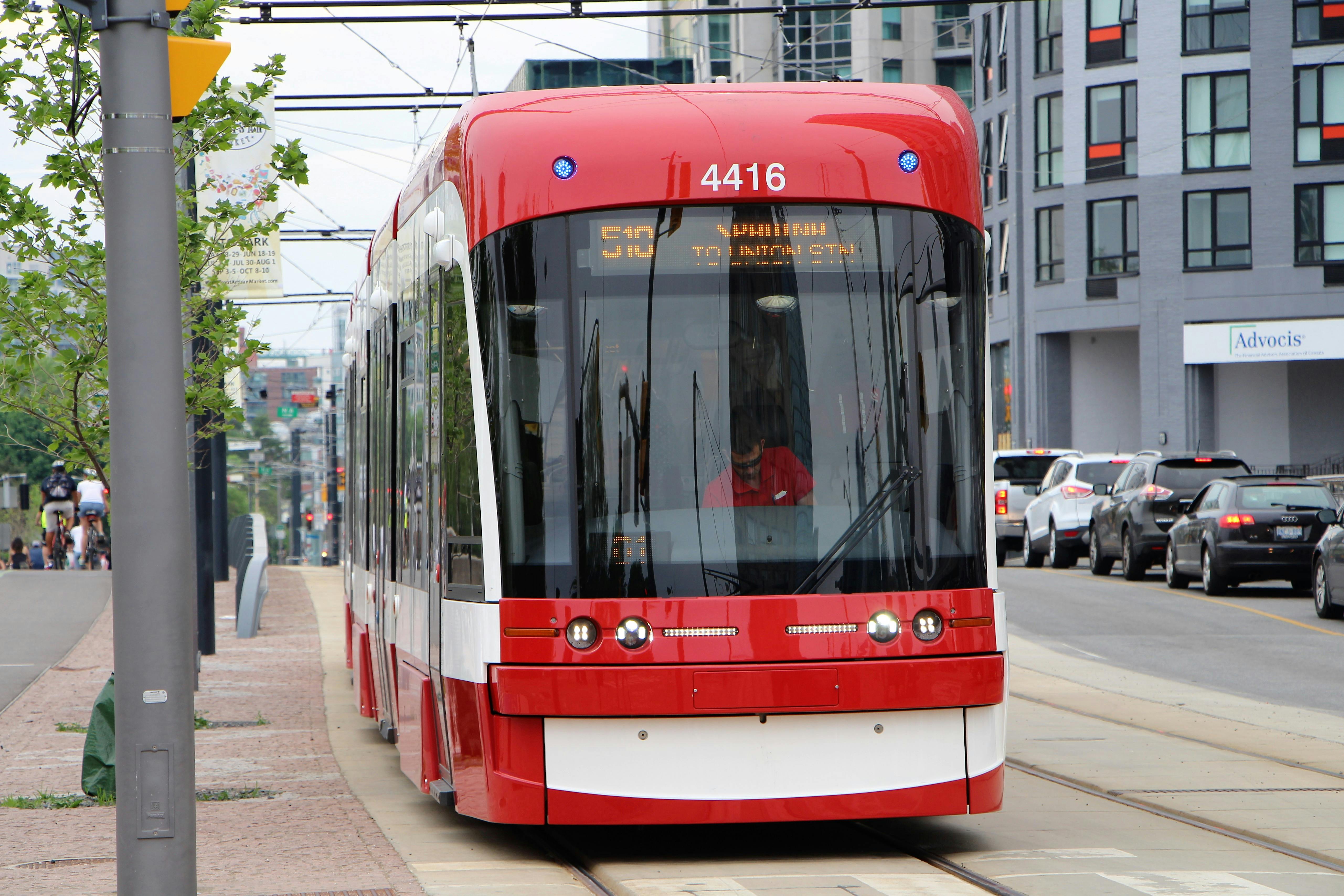 The case for transit: How transportation shapes economic mobility in Miami — Photo by Najam Ahmed on Pexels