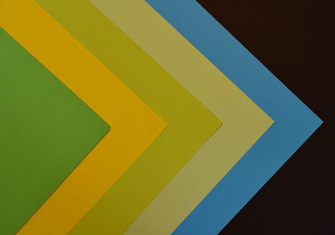 Color Overlap Paper Colorful Overlapping Paper Sheets in Geometric Pattern ยท Free Stock Photo