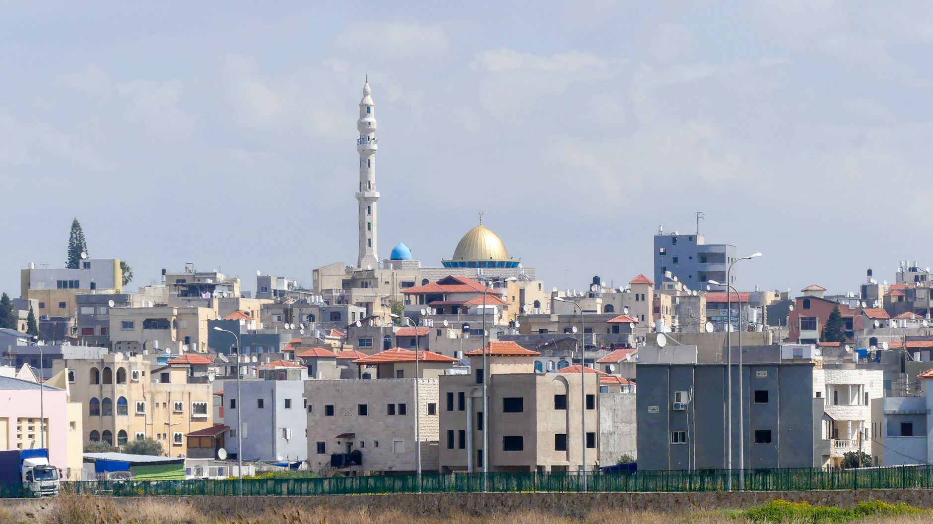Israel threatens all staying in Gaza City, kills at least 13 in enclave
