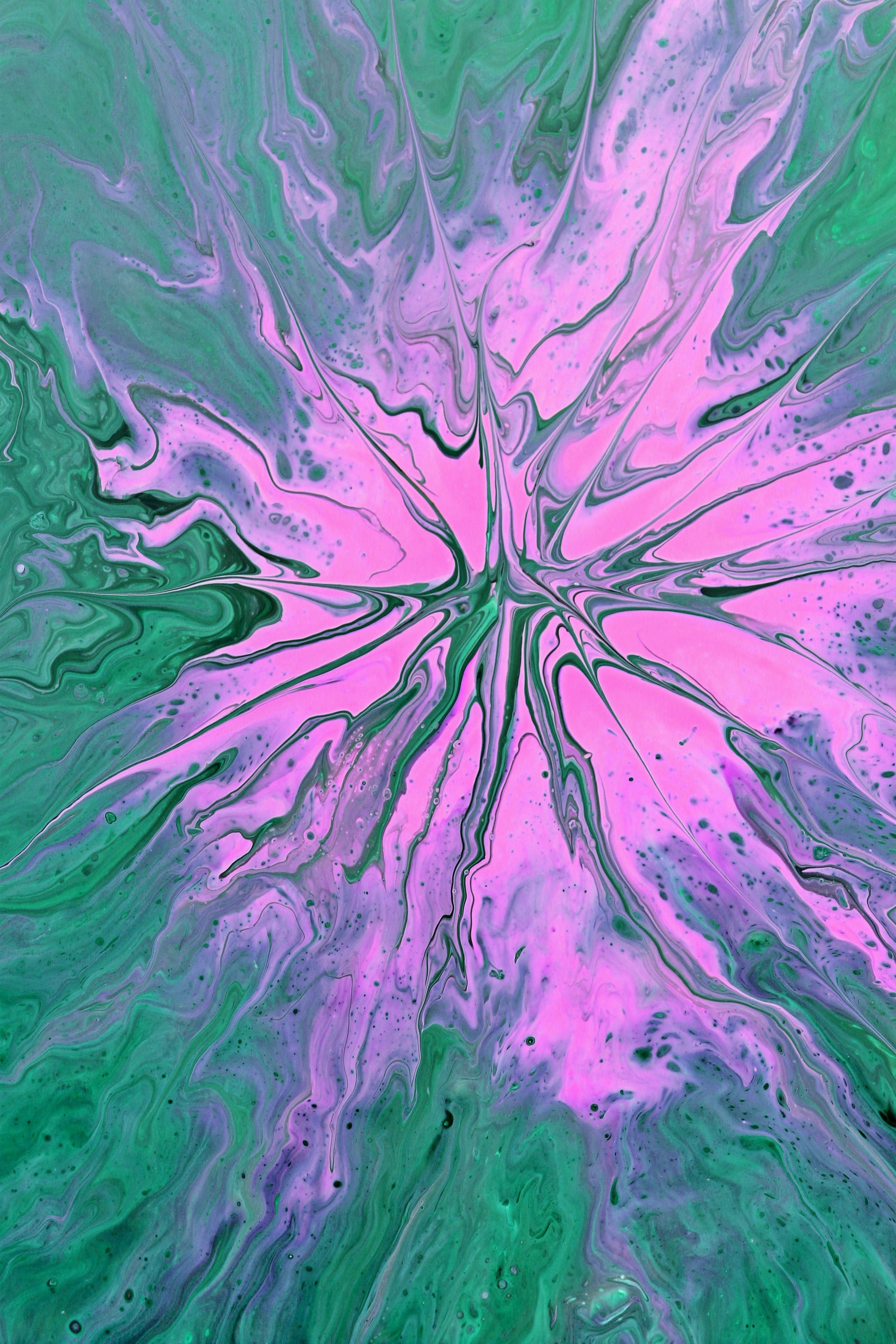 Vibrant Abstract Paint Pouring Art Design · Free Stock Photo