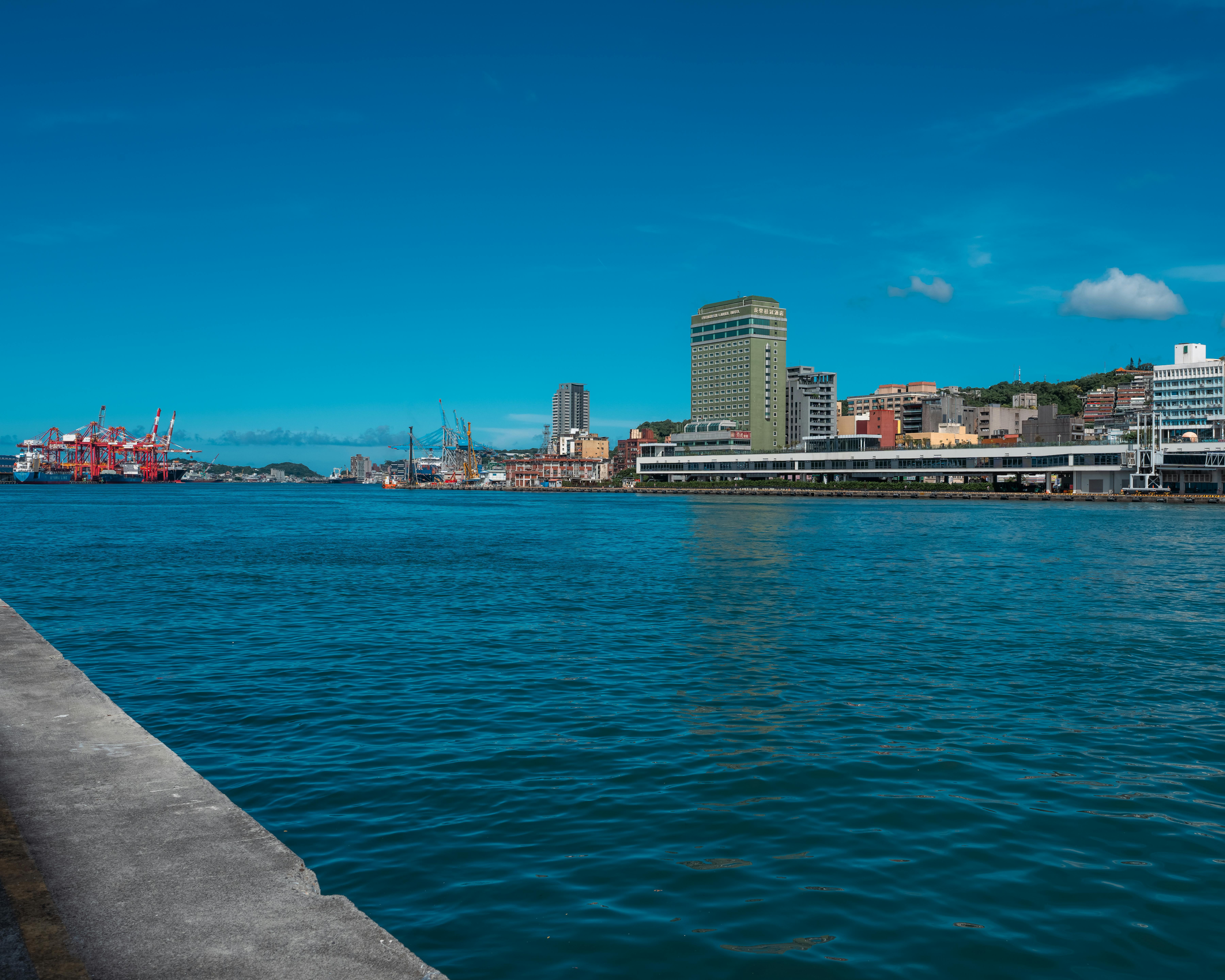 華潤萬象生活成功接手寶能城商業地塊，布局未來商業版圖