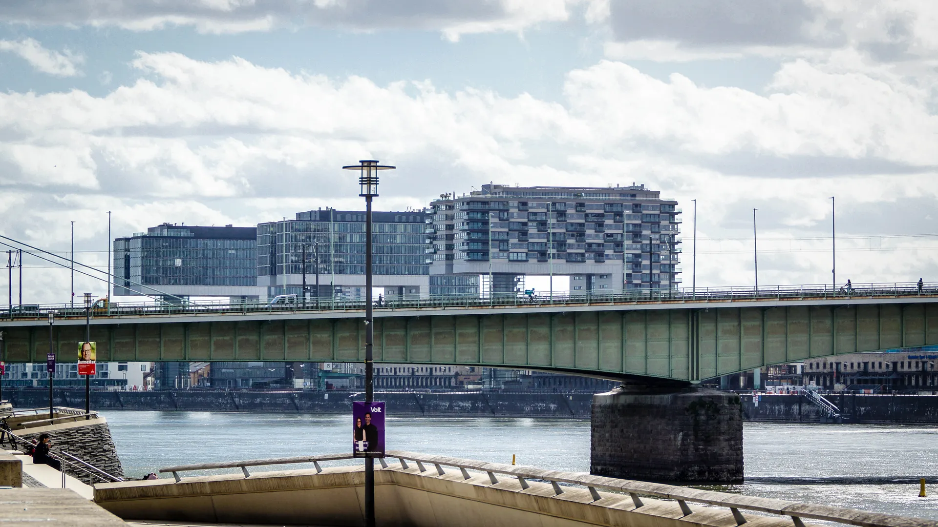 Rheinauhafen Cologne: Guide to the Harbour District (2026)