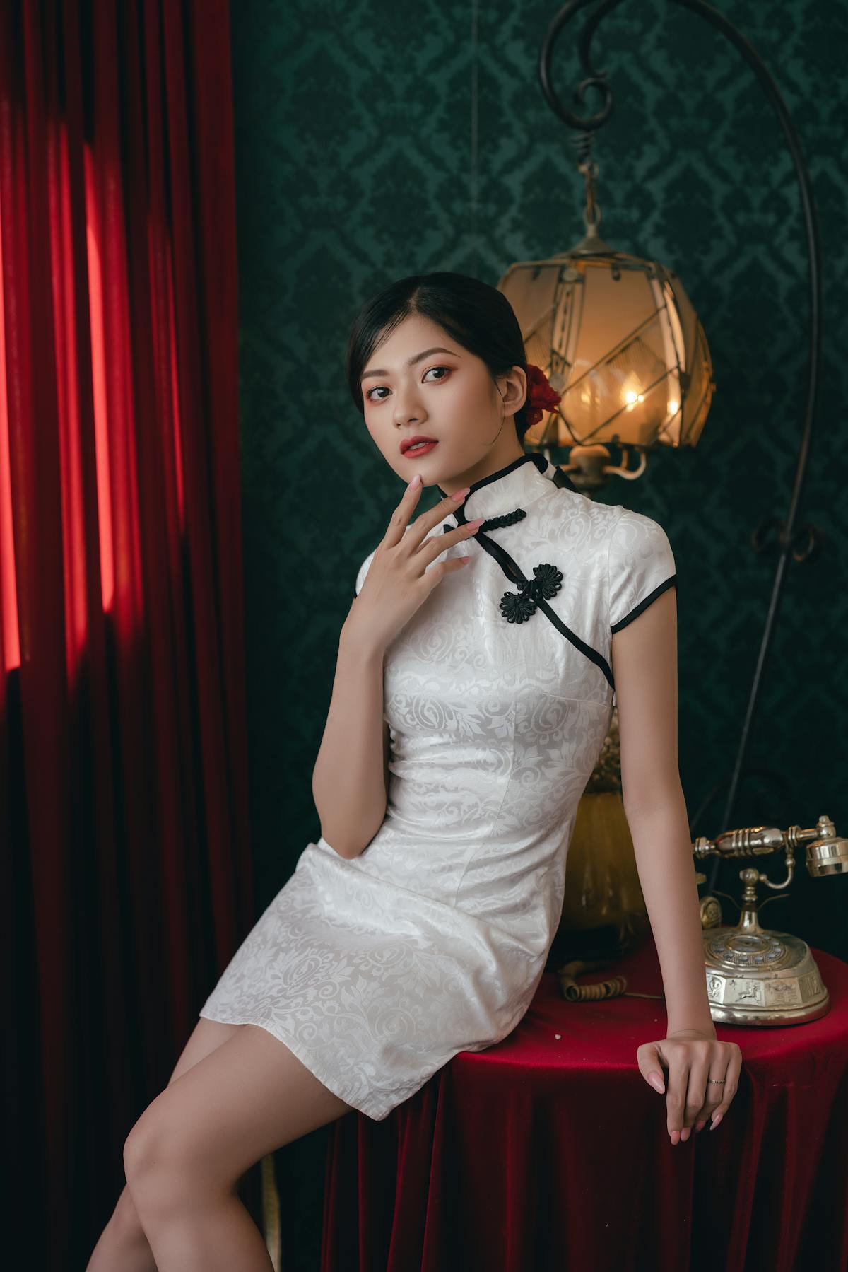 Classy Older Woman Photos, Download The BEST Free Classy Older Woman